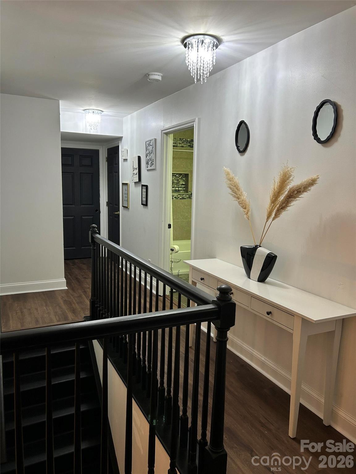 6239 Skyline Drive Property Photo 14