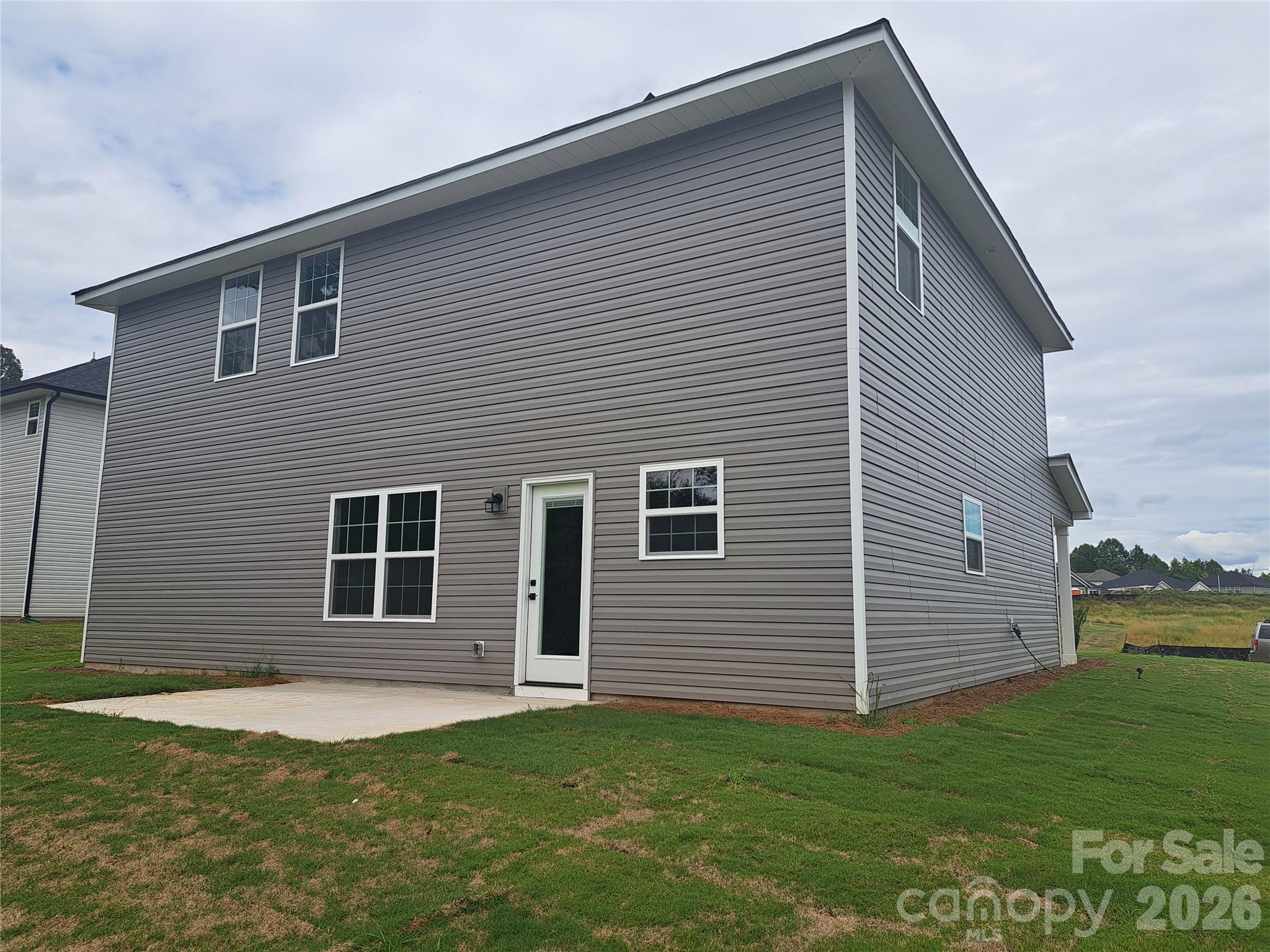 1055 Kildare Drive 64 Property Photo 2