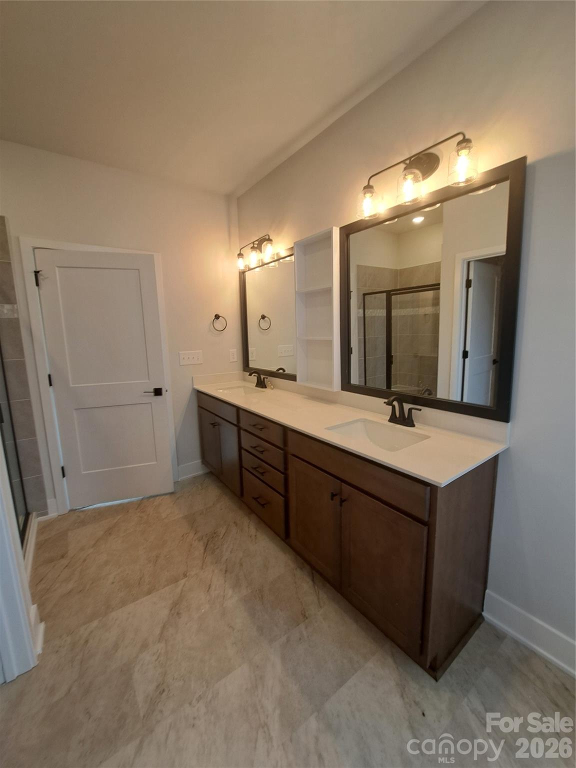 1055 Kildare Drive 64 Property Photo 18