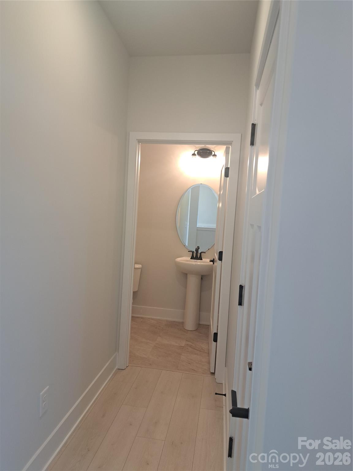 1055 Kildare Drive 64 Property Photo 27