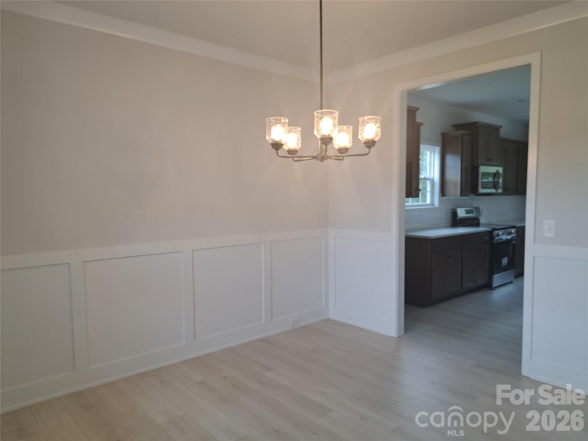 1055 Kildare Drive 64 Property Photo 28