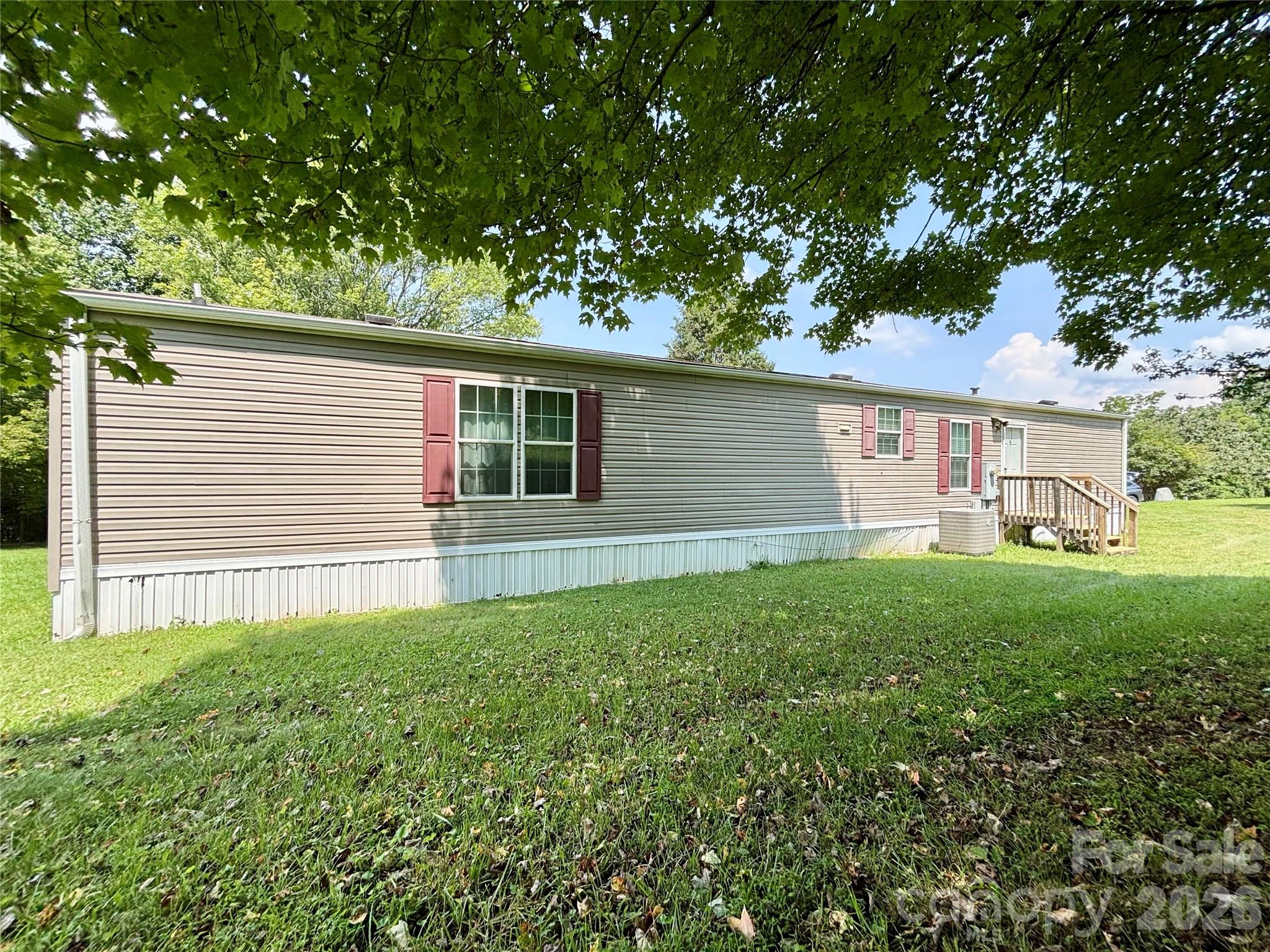 72 S Greenleaf Road Property Photo 2