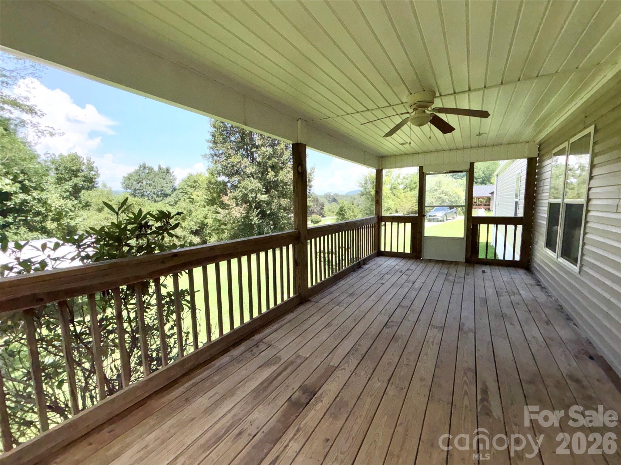 72 S Greenleaf Road Property Photo 4