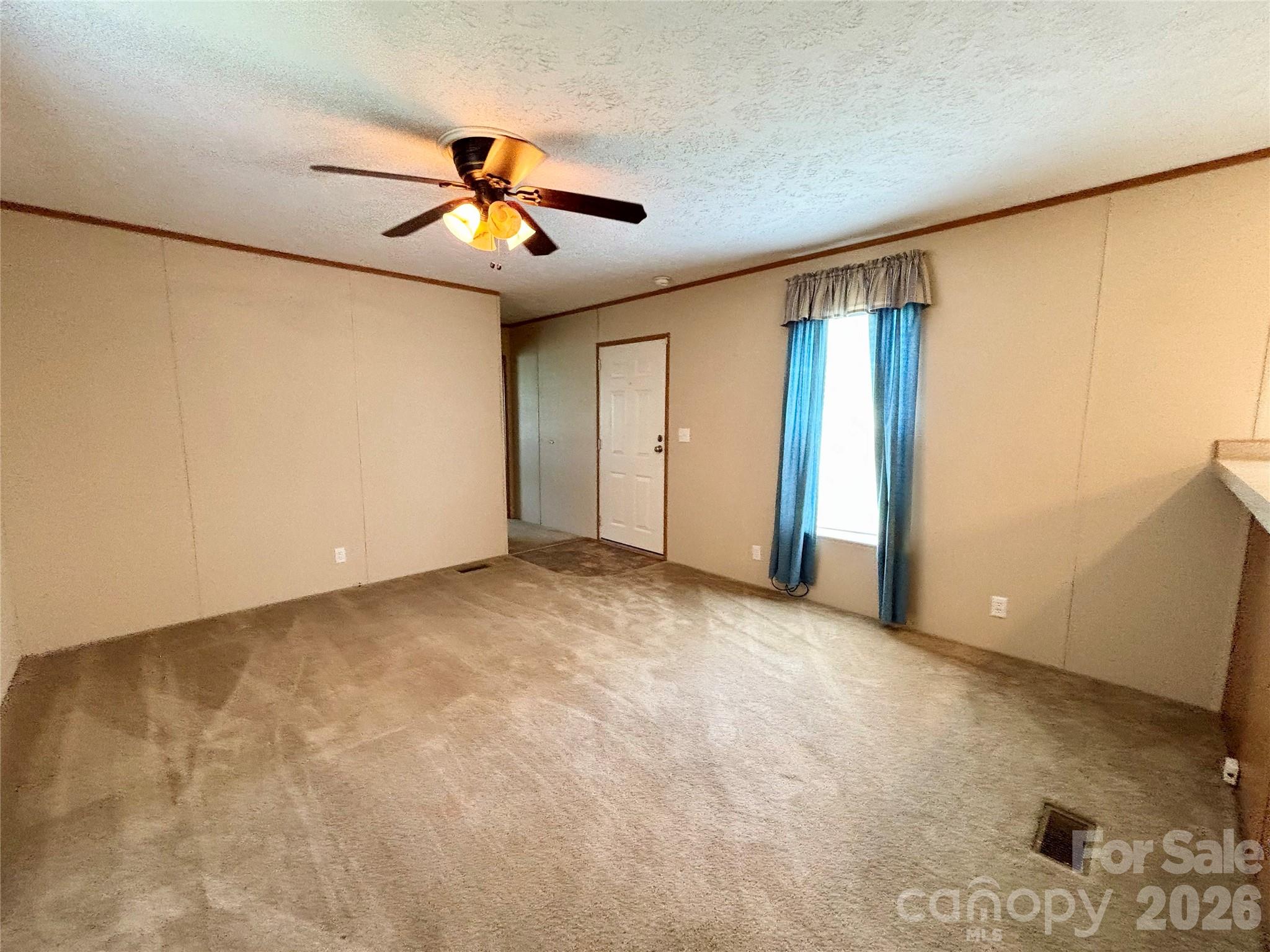 72 S Greenleaf Road Property Photo 6