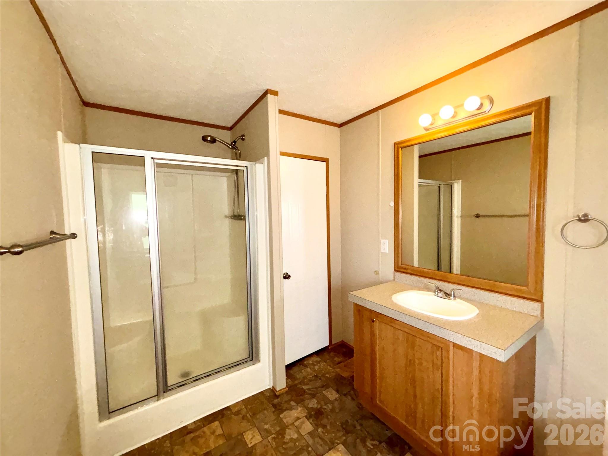 72 S Greenleaf Road Property Photo 10