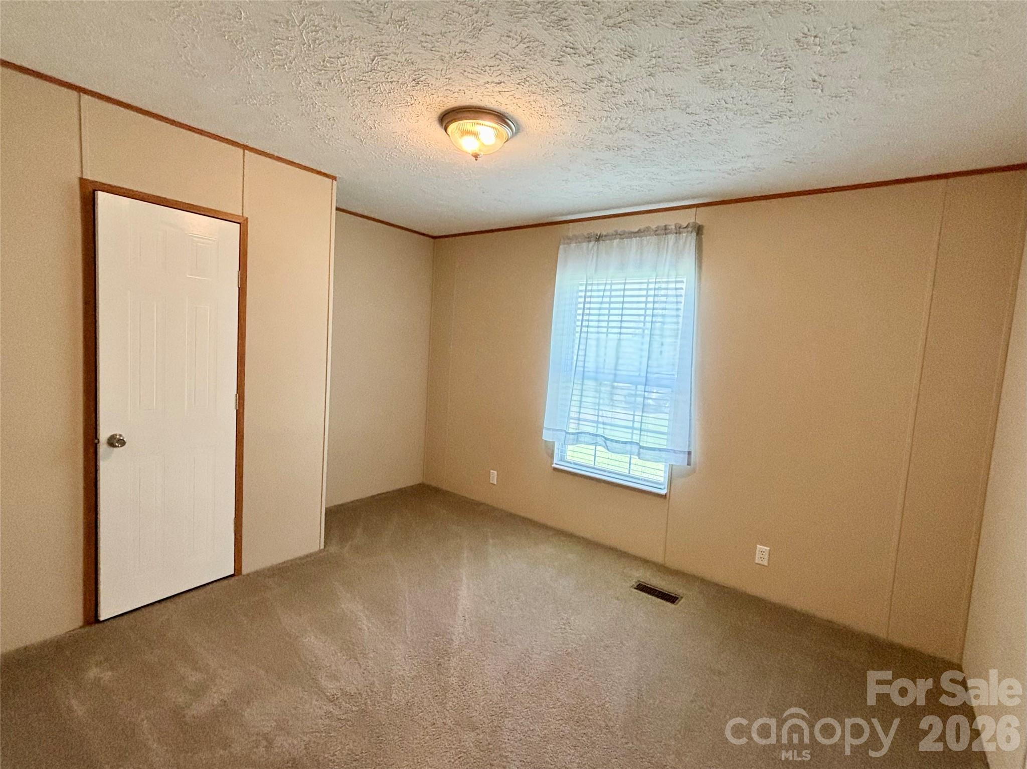 72 S Greenleaf Road Property Photo 11