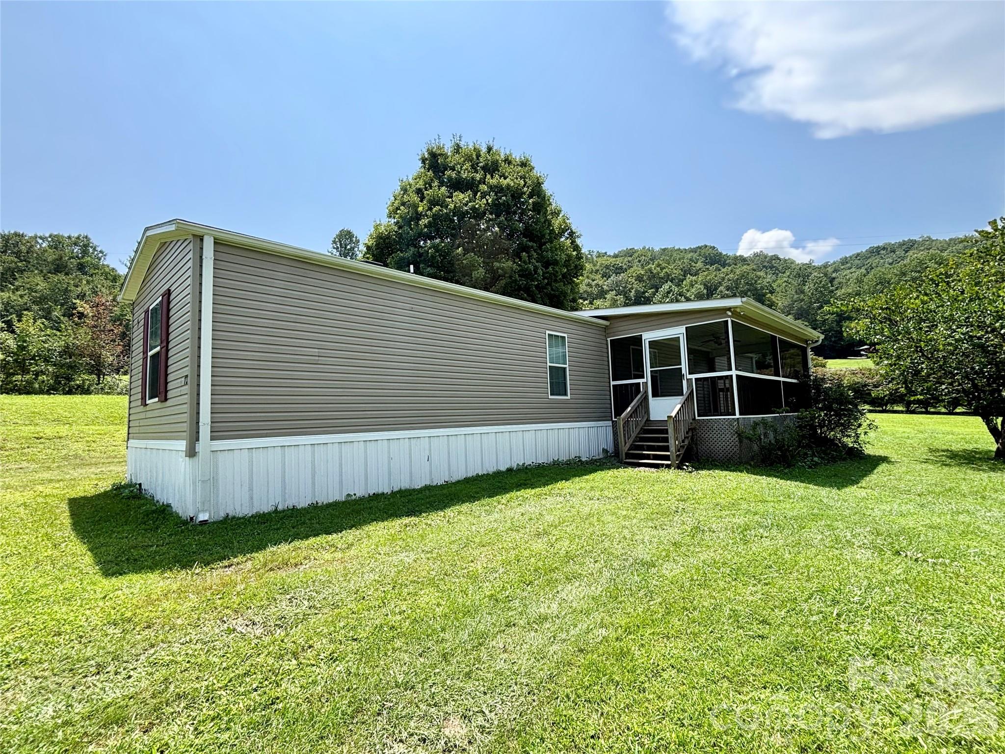 72 S Greenleaf Road Property Photo 17