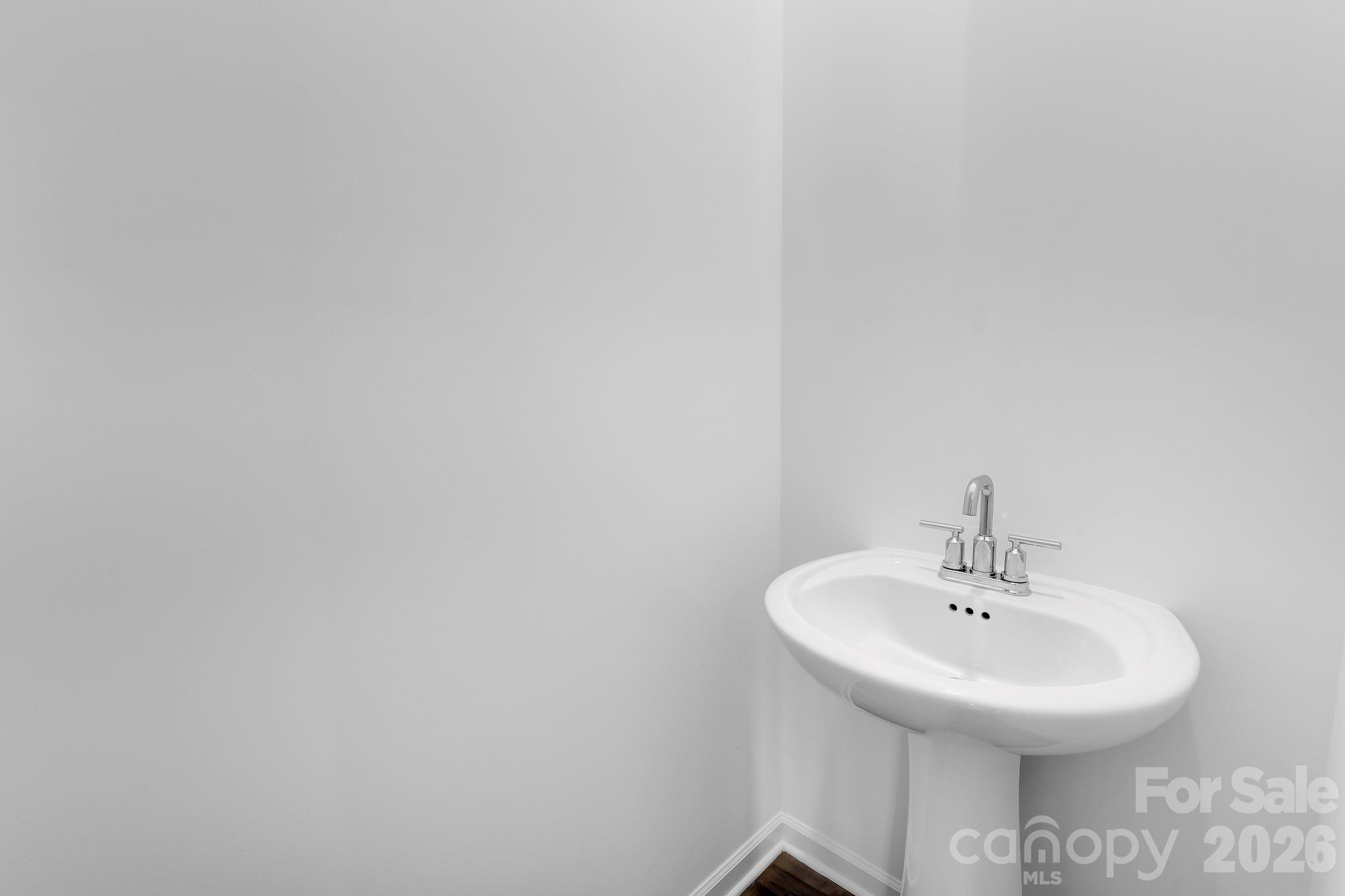 650 Sparano Loop 162 Property Photo 14