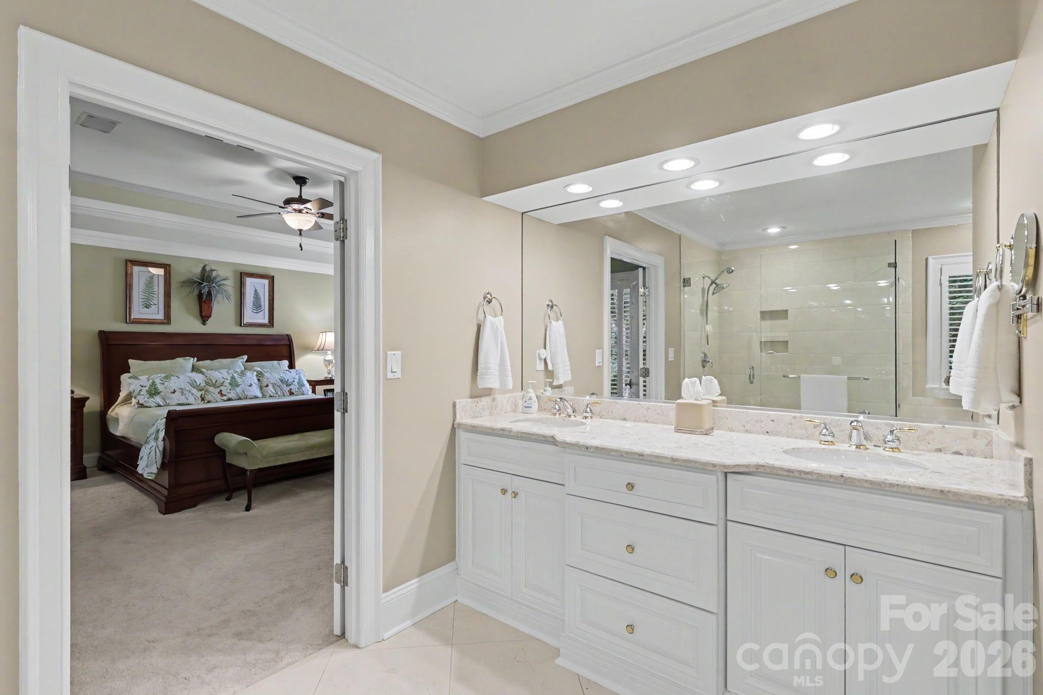 8724 Suninghurst Lane Property Photo 18