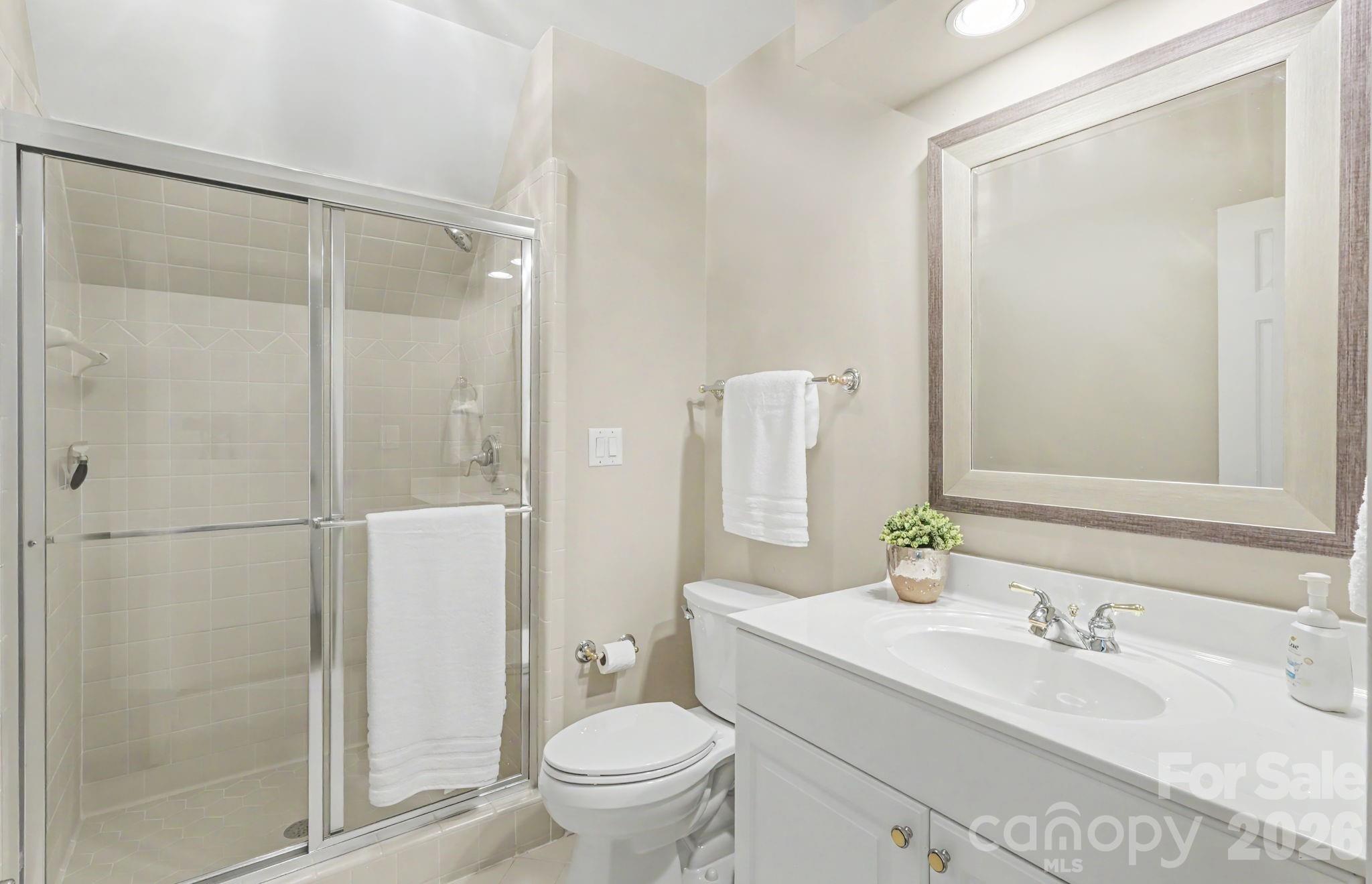 8724 Suninghurst Lane Property Photo 29