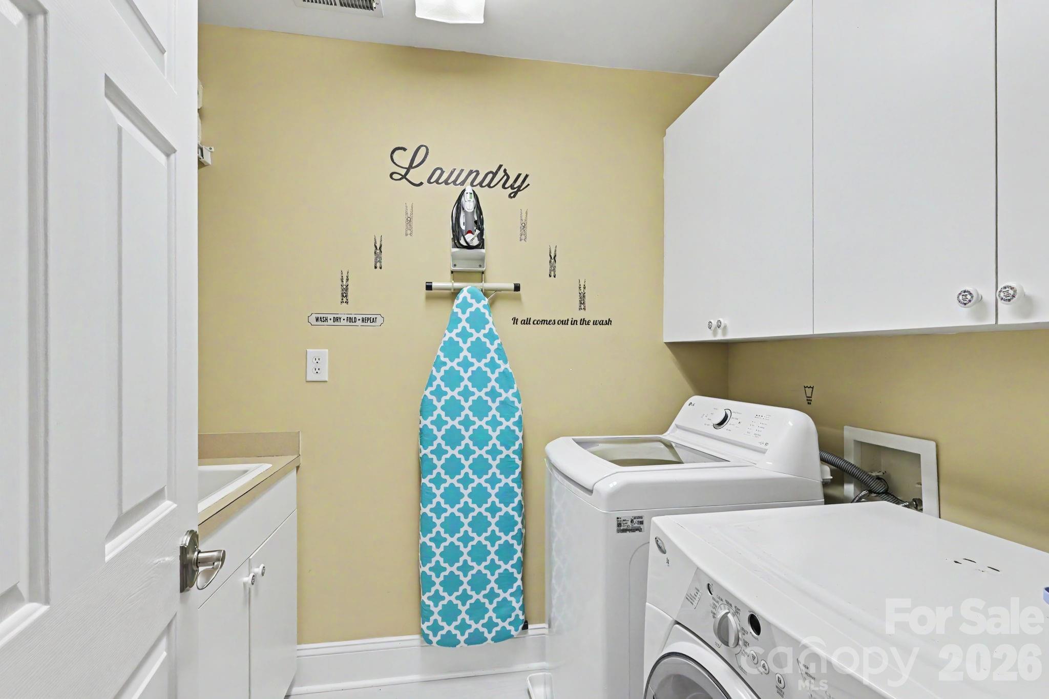 8724 Suninghurst Lane Property Photo 30