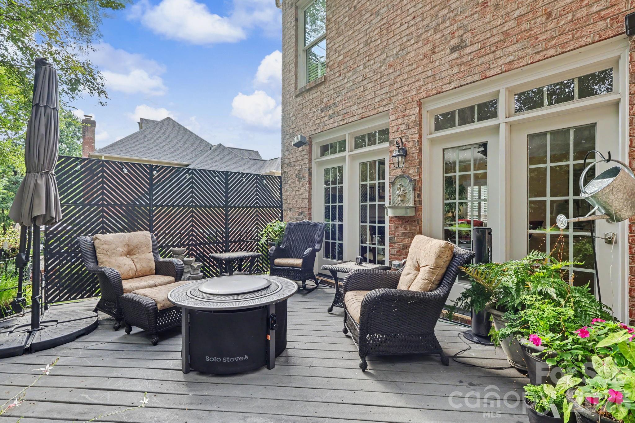 8724 Suninghurst Lane Property Photo 31