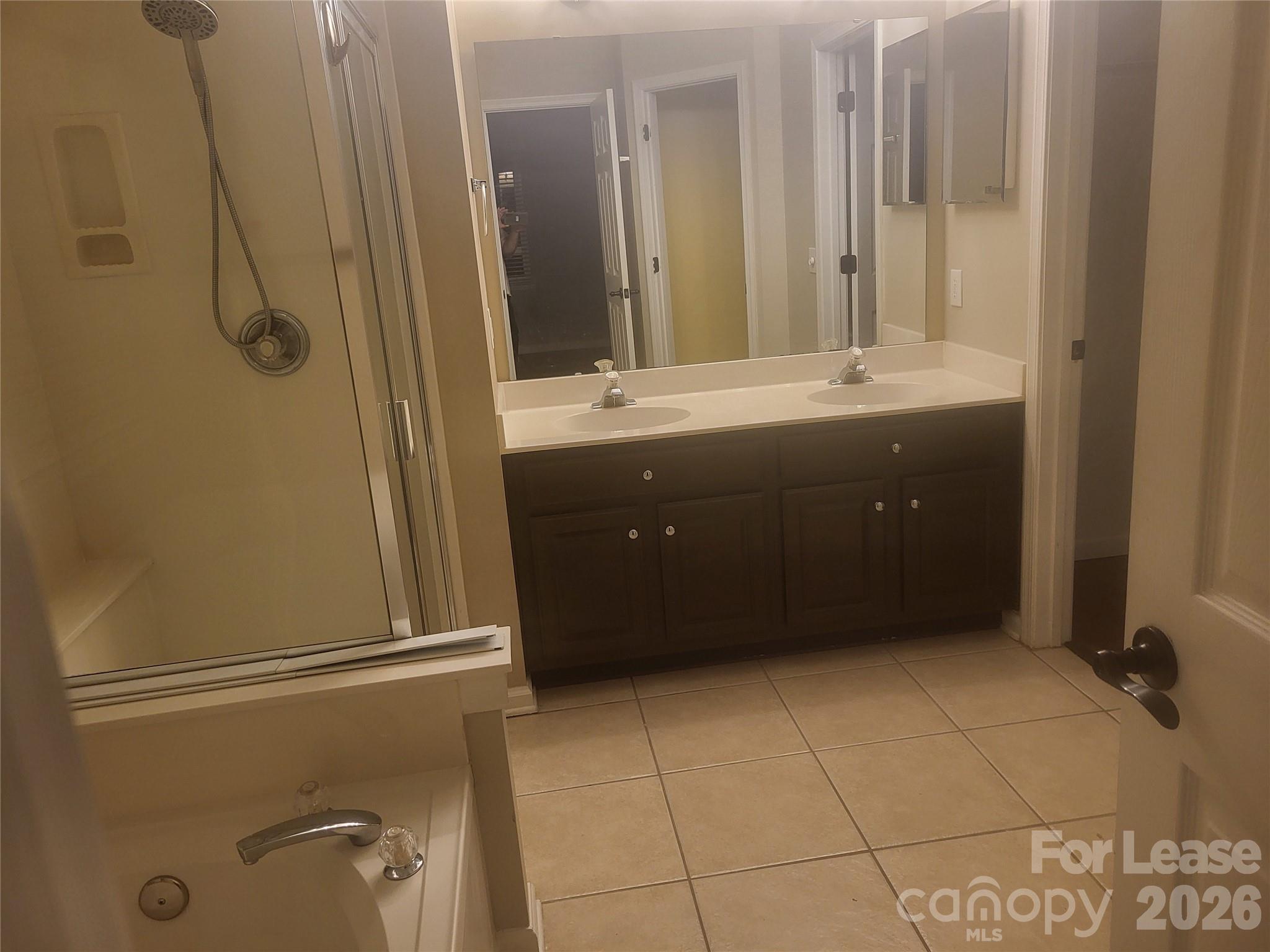 17450 Baldwin Hall Drive Property Photo 14