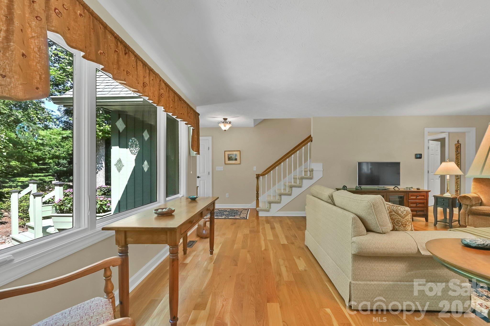 3 Rodney Court Property Photo 8