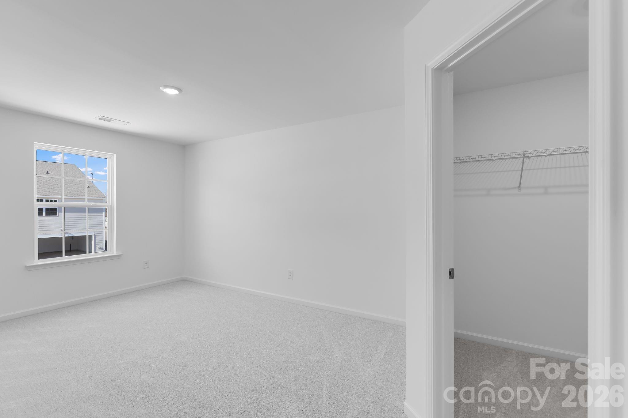 638 Sparano Loop 159 Property Photo 11