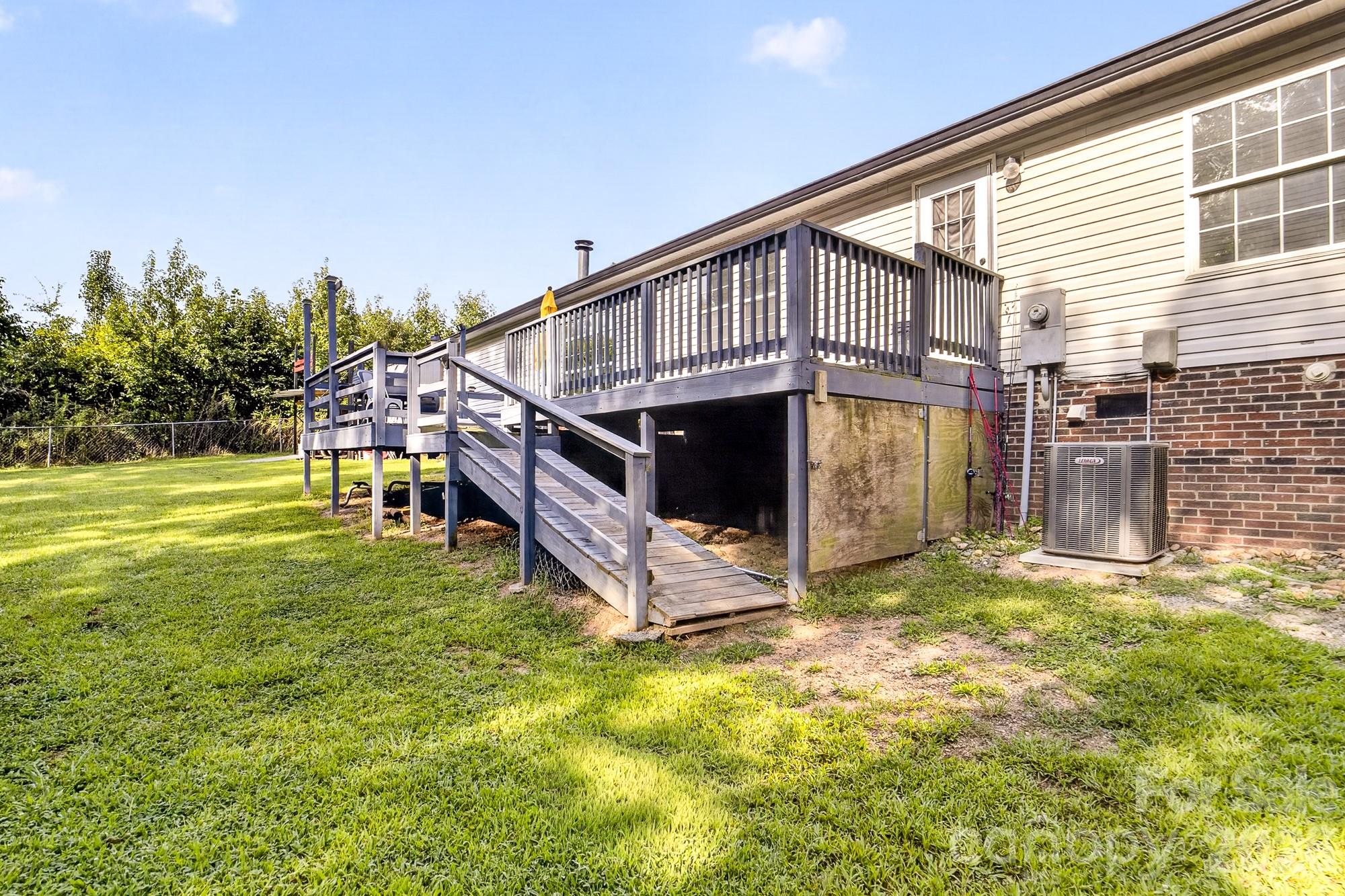 409 Helton Road Property Photo 32