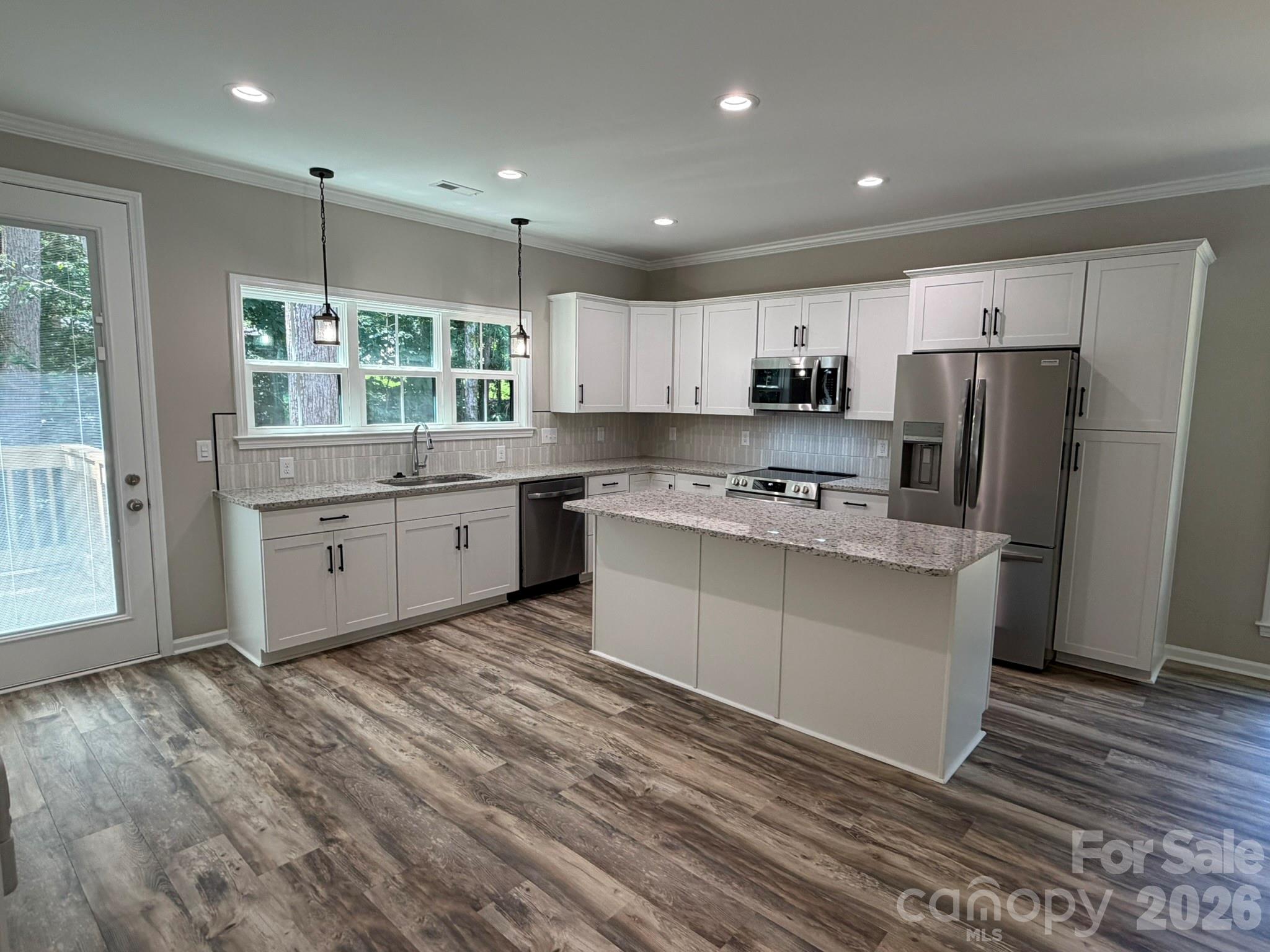 308 Willow Street Property Photo 12