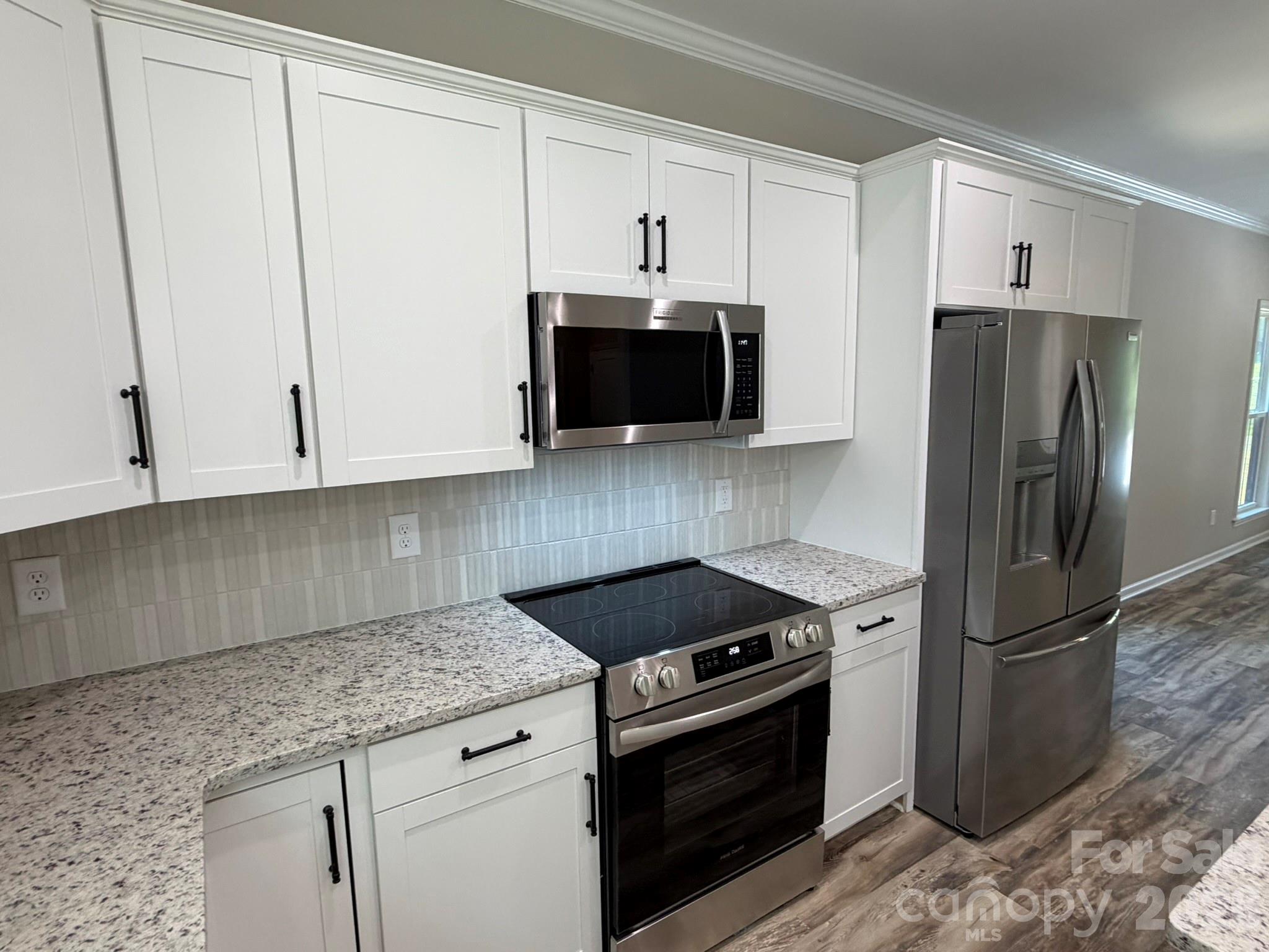 308 Willow Street Property Photo 13