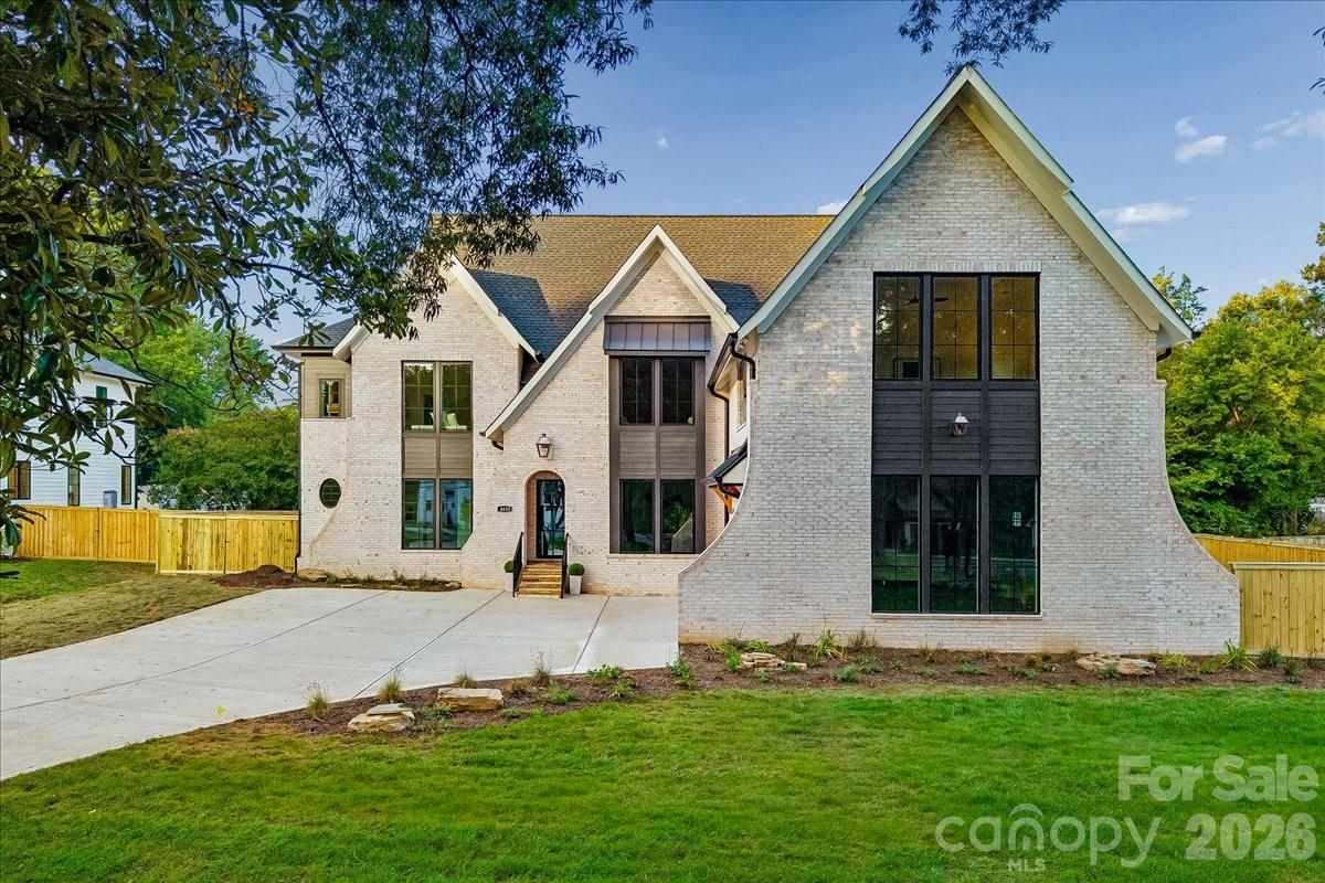 4635 Water Oak Road Property Photo 1
