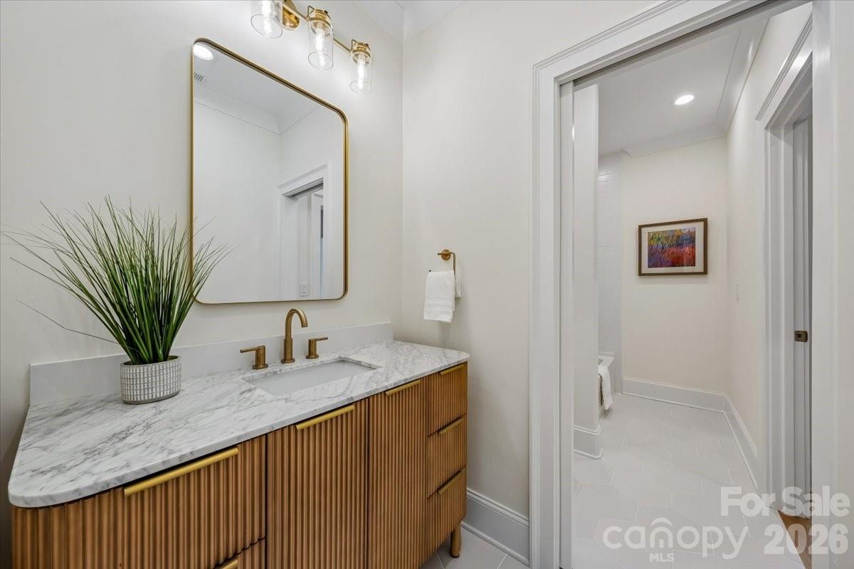 4635 Water Oak Road Property Photo 23