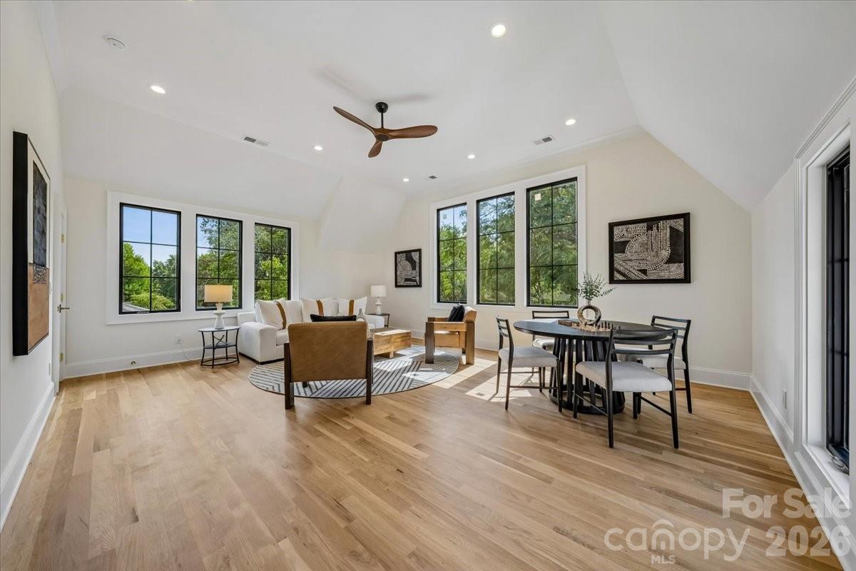4635 Water Oak Road Property Photo 28
