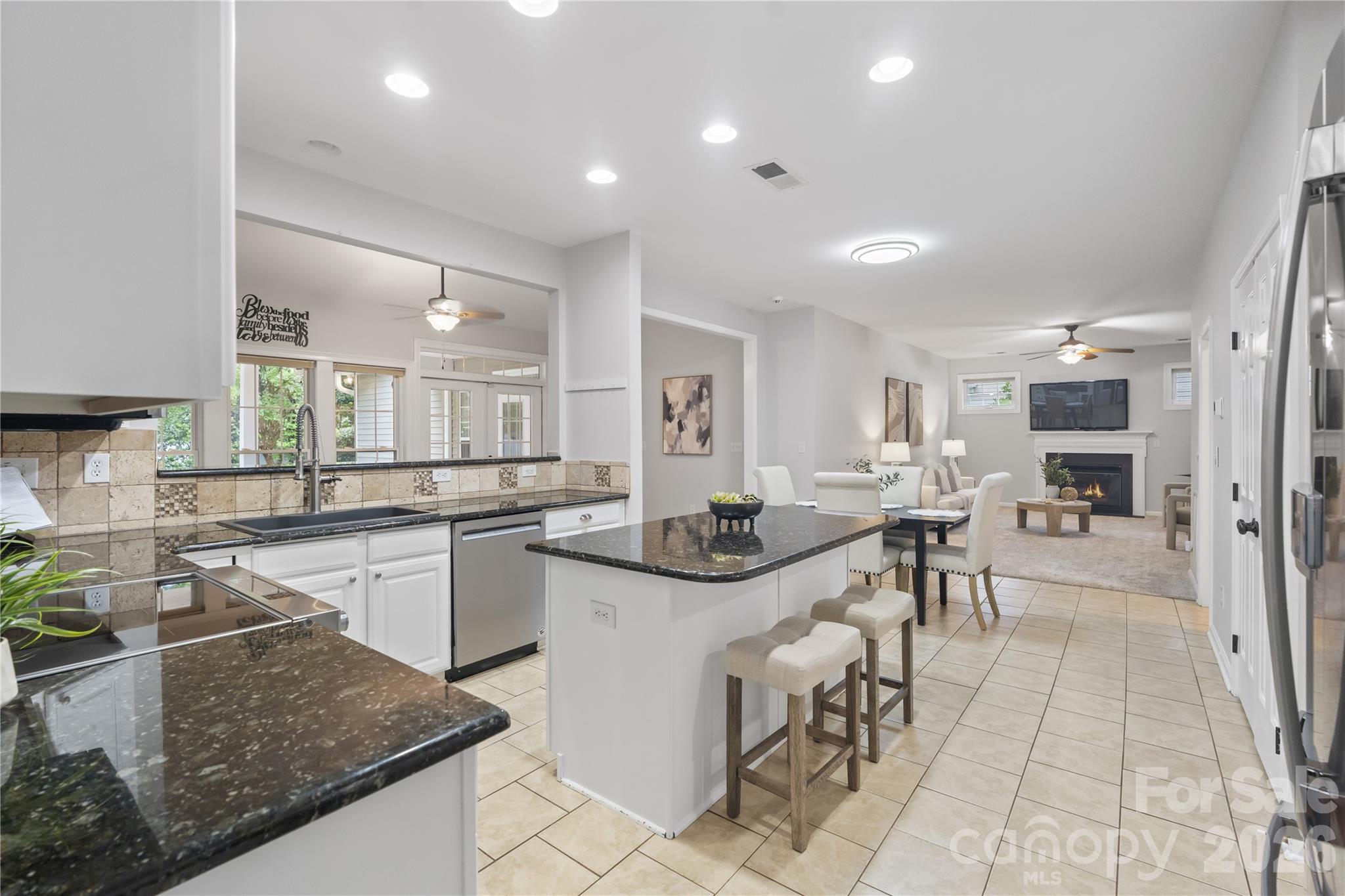 2435 Smith Cove Road Property Photo 9