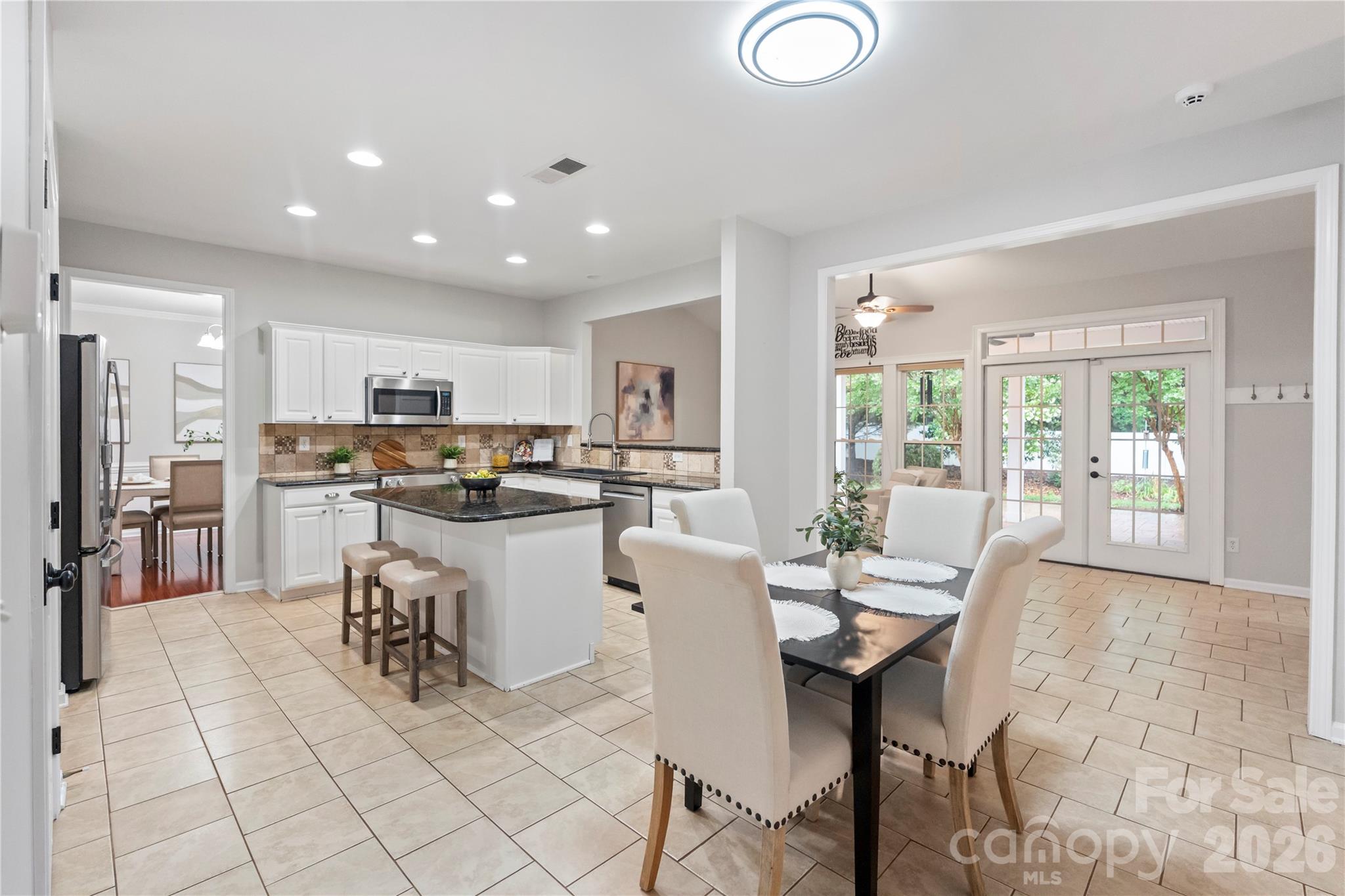 2435 Smith Cove Road Property Photo 15