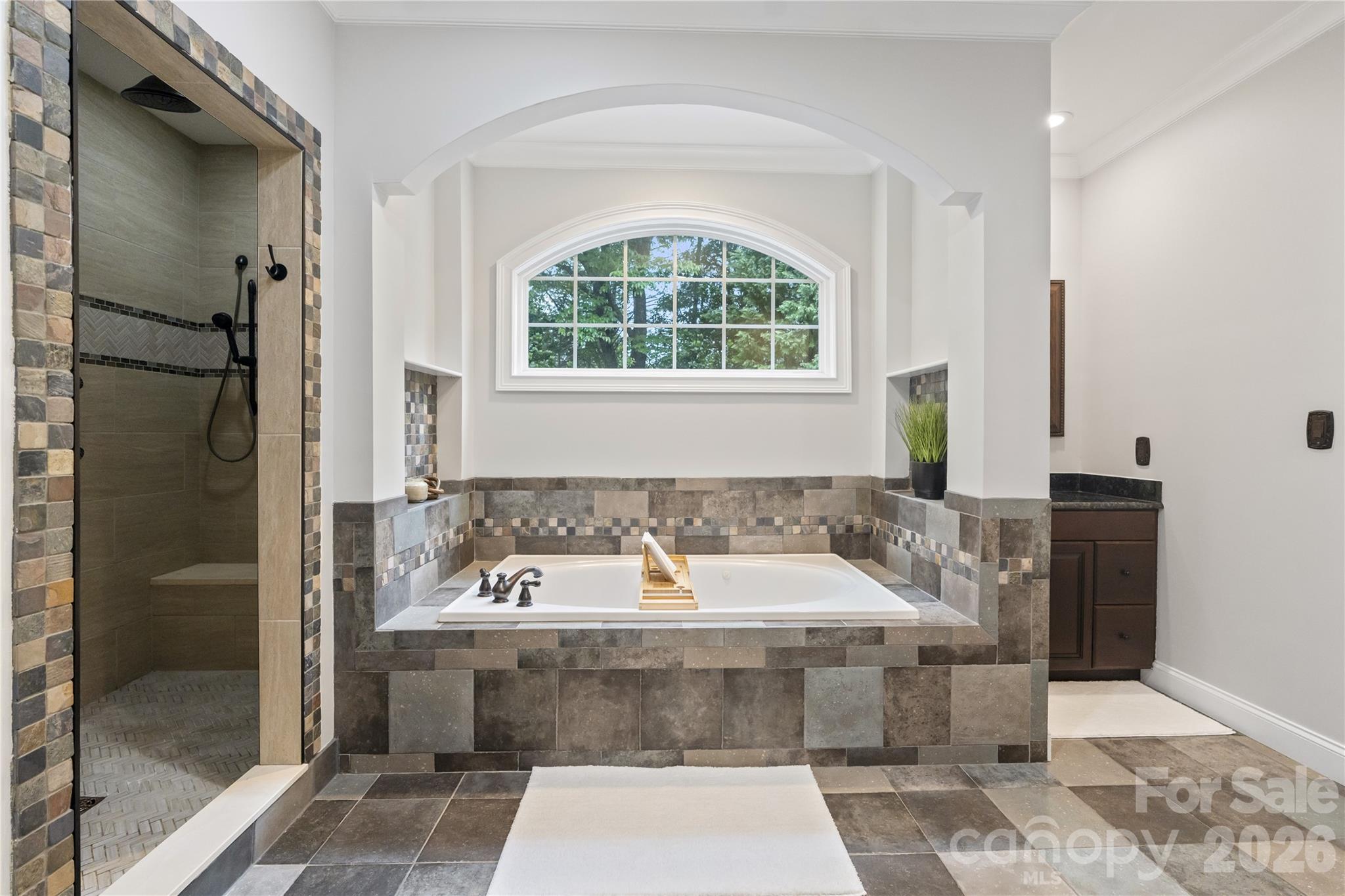 2435 Smith Cove Road Property Photo 21