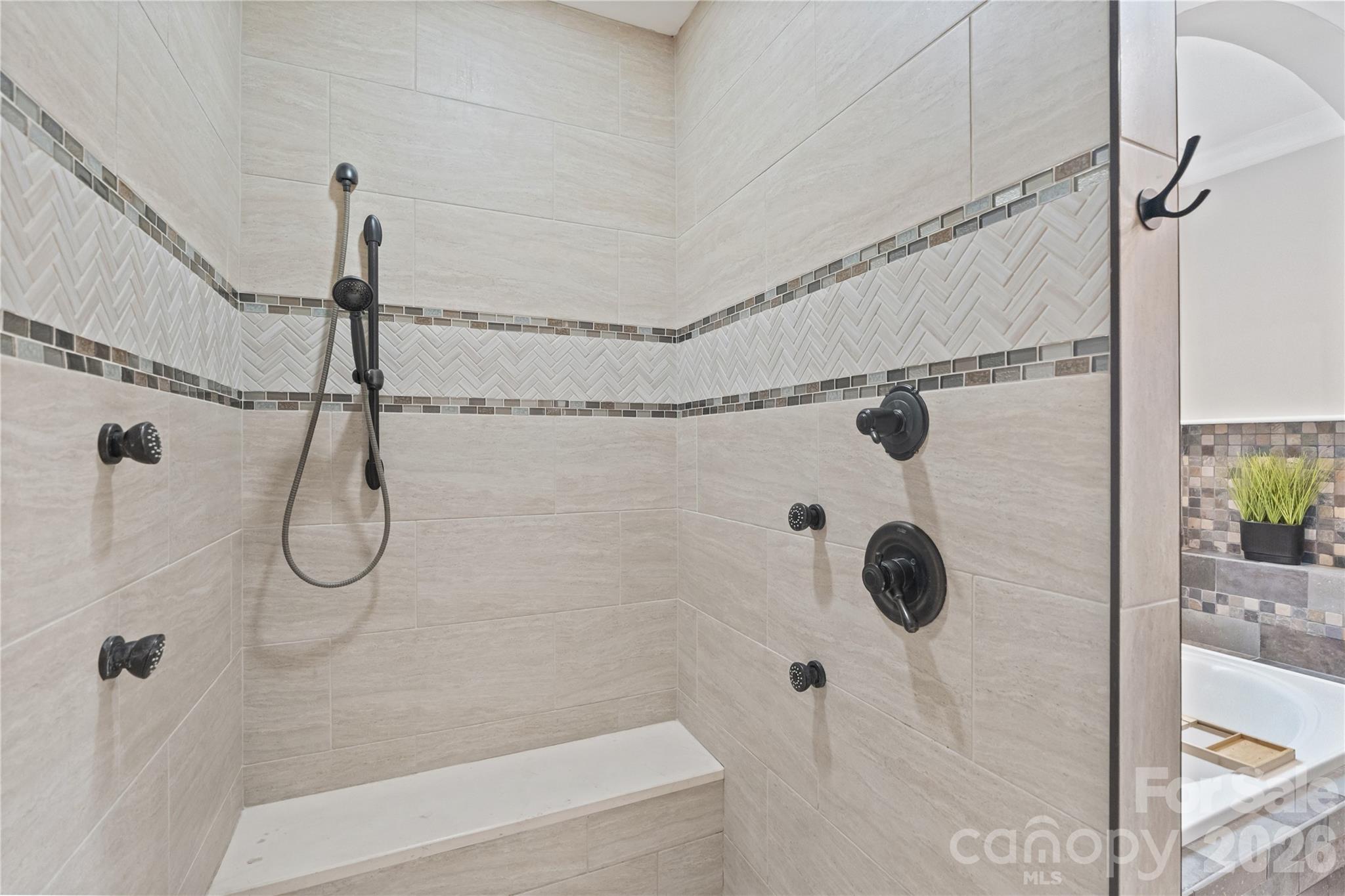 2435 Smith Cove Road Property Photo 23