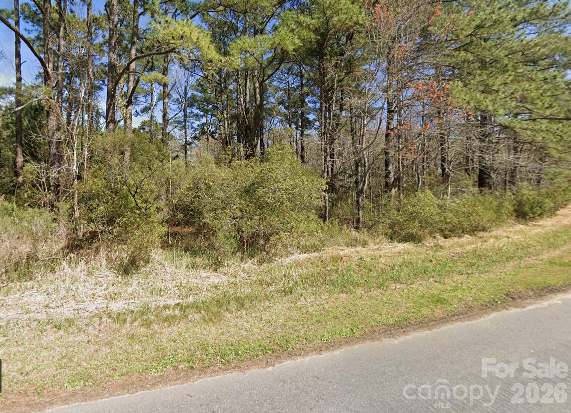 128 Spindrift Trail Property Photo 2