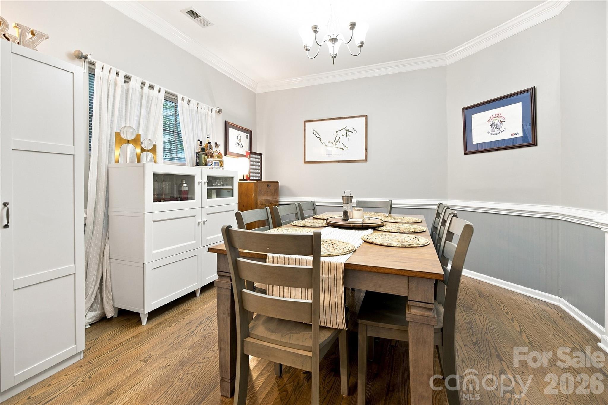439 Glencrest Drive Property Photo 17