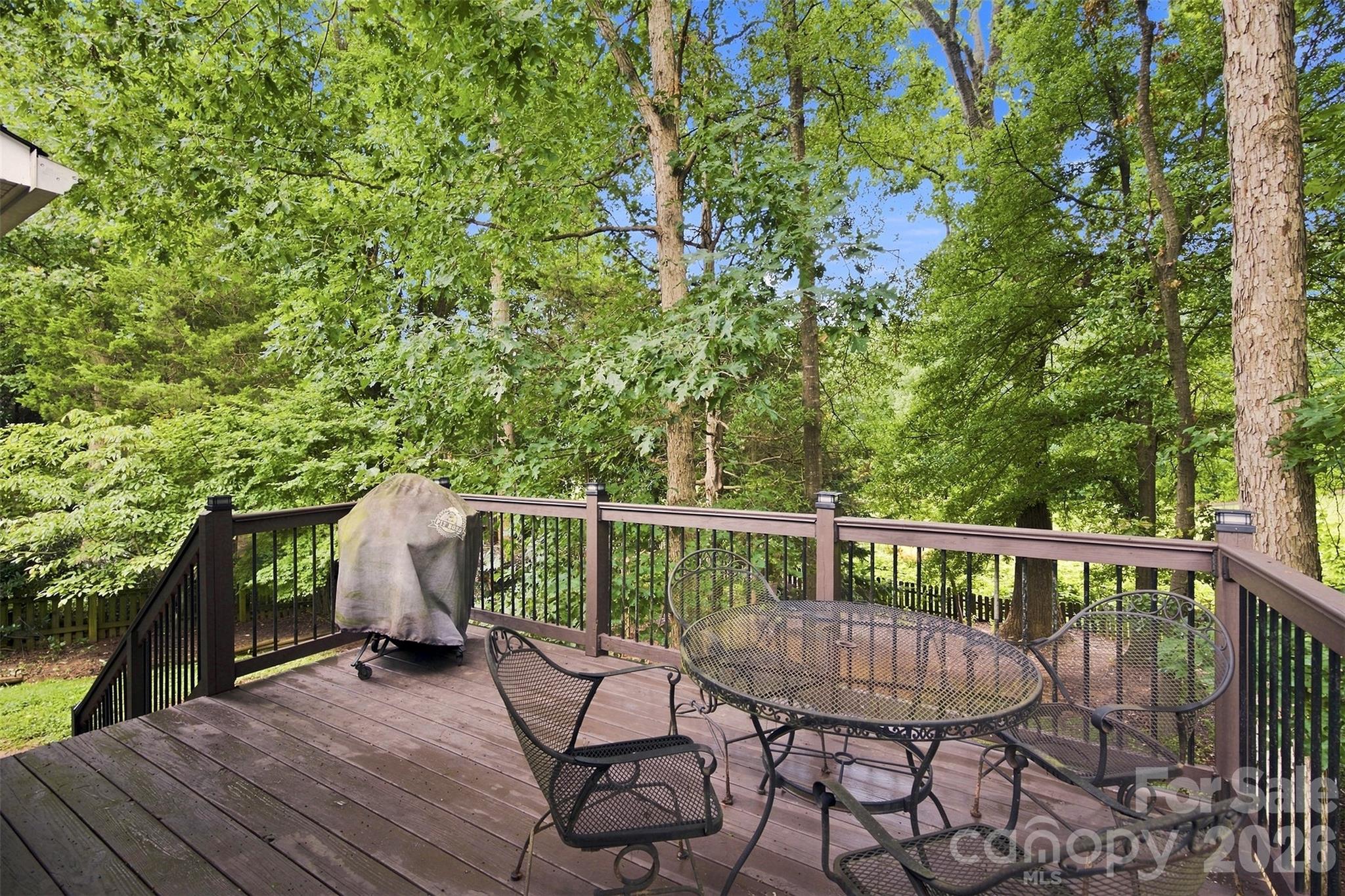 439 Glencrest Drive Property Photo 38