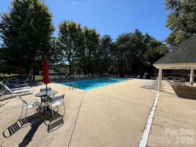 439 Glencrest Drive Property Photo 41