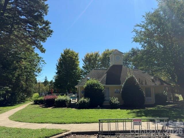 439 Glencrest Drive Property Photo 46