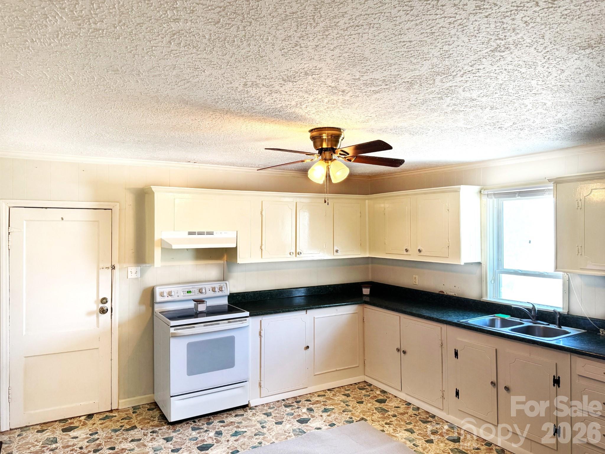 727 Ed Hamrick Road Property Photo 8
