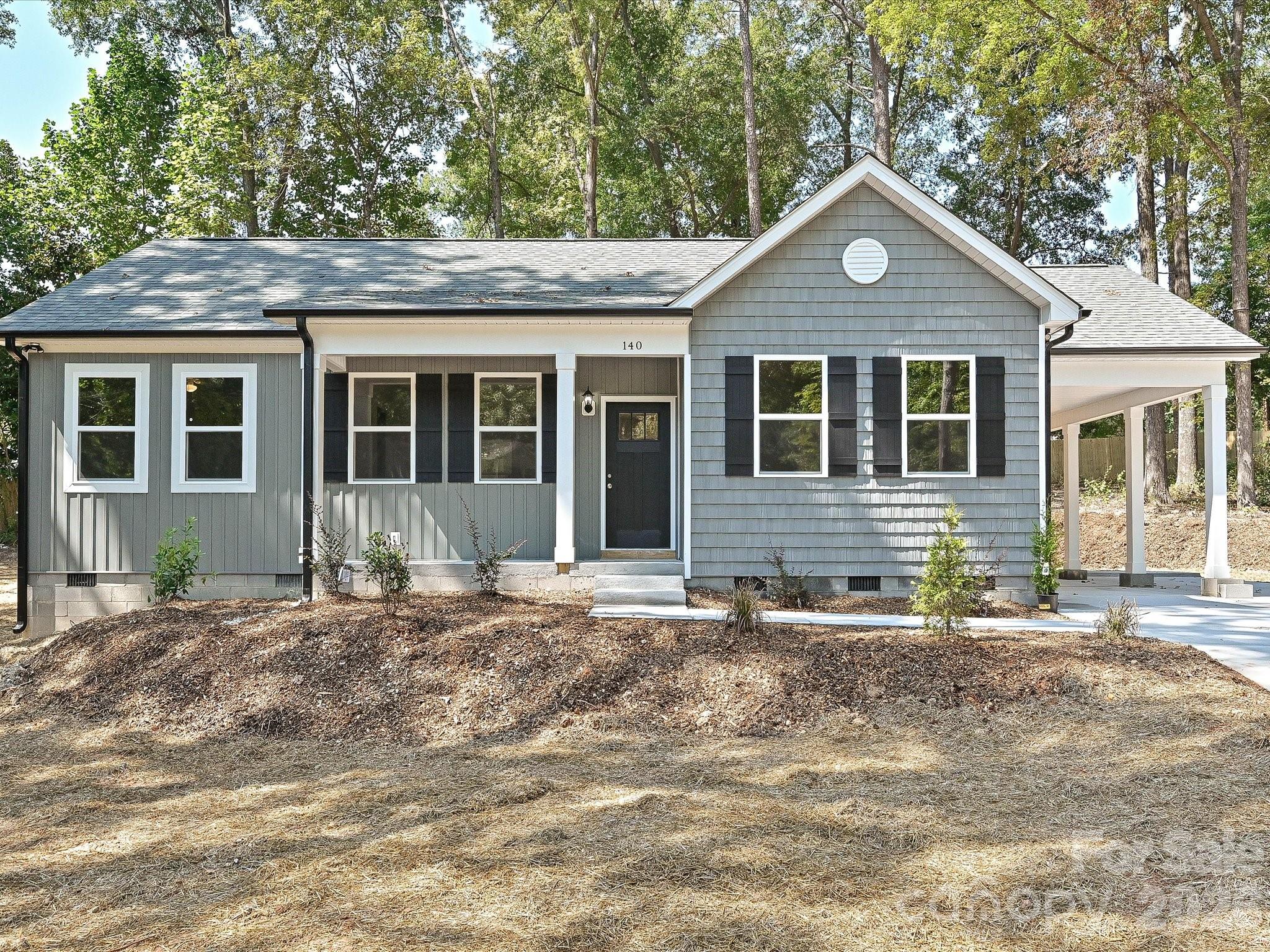 140 Helen Avenue Property Photo 1