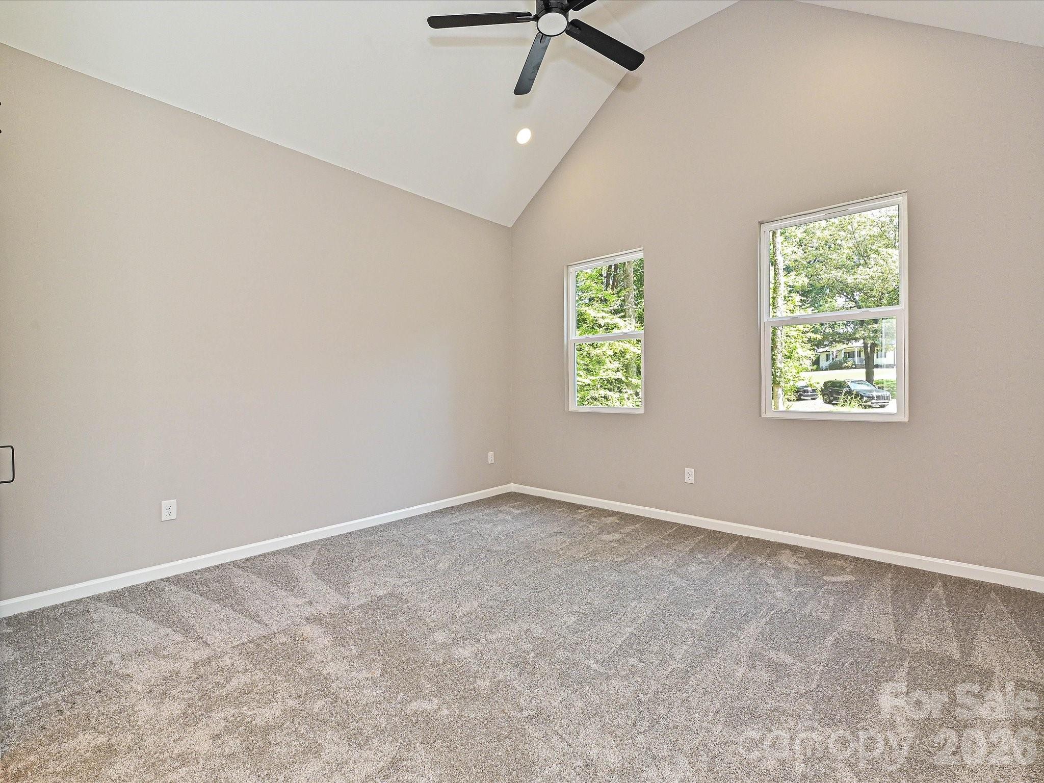 140 Helen Avenue Property Photo 9