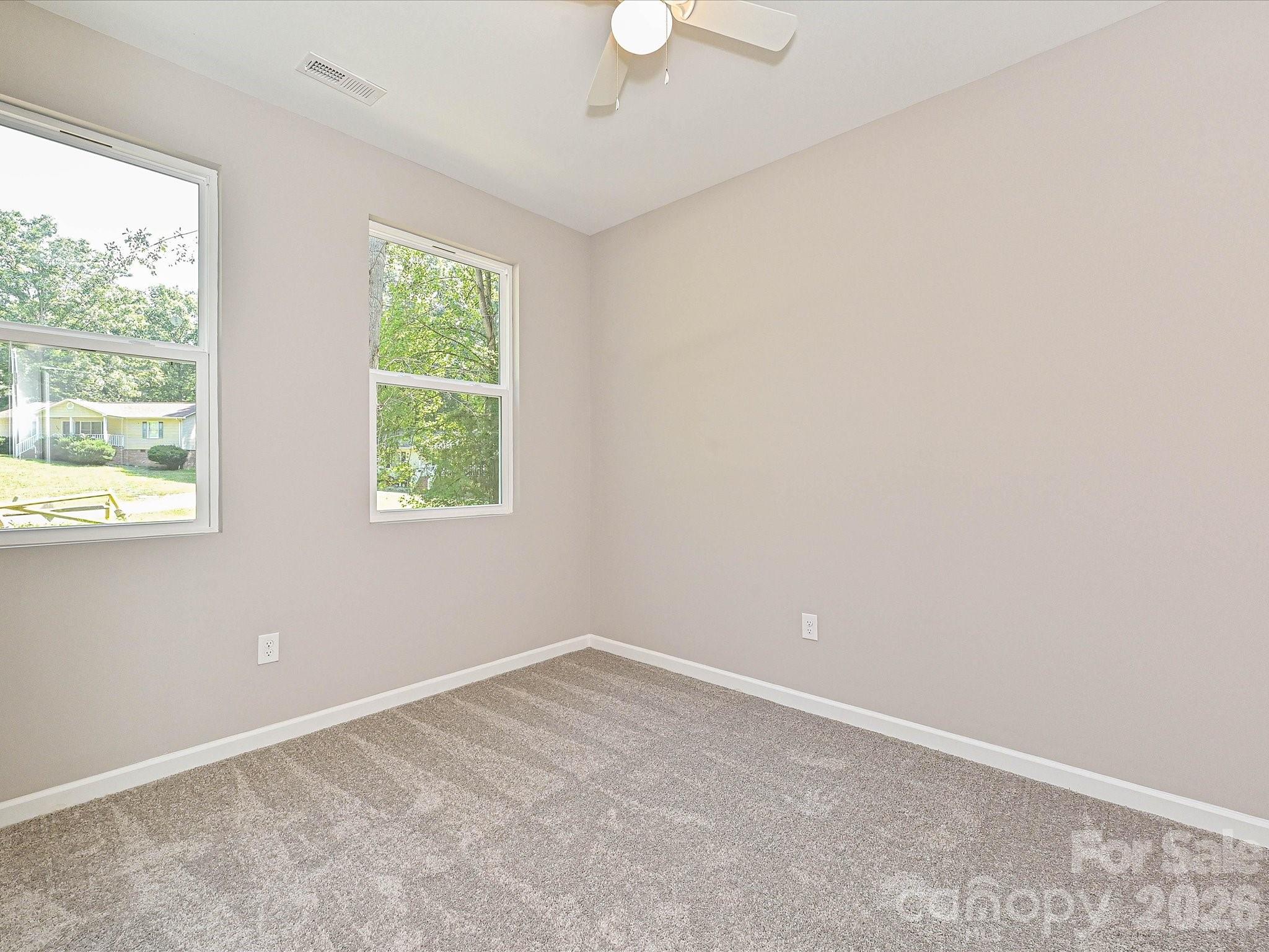 140 Helen Avenue Property Photo 13