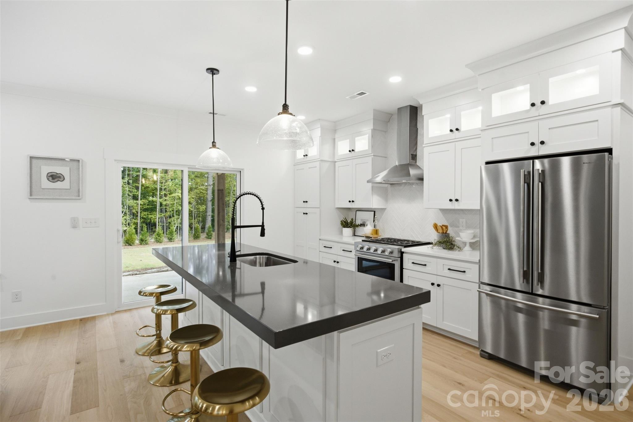135 Parkdale Drive Property Photo 11