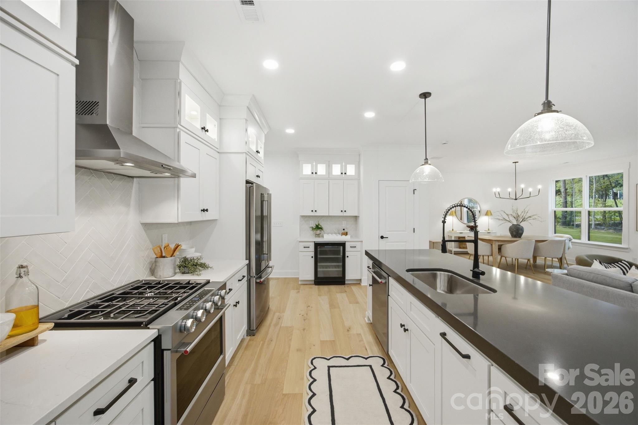 135 Parkdale Drive Property Photo 13
