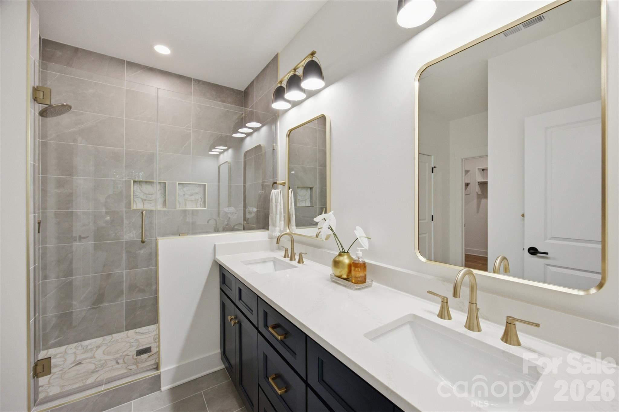 135 Parkdale Drive Property Photo 21