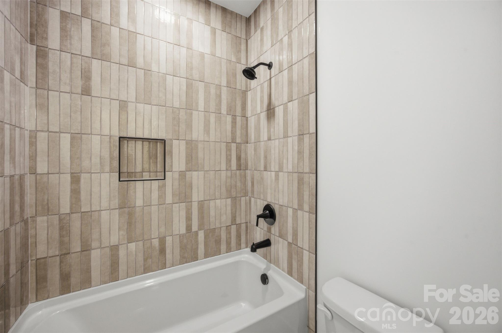 135 Parkdale Drive Property Photo 30