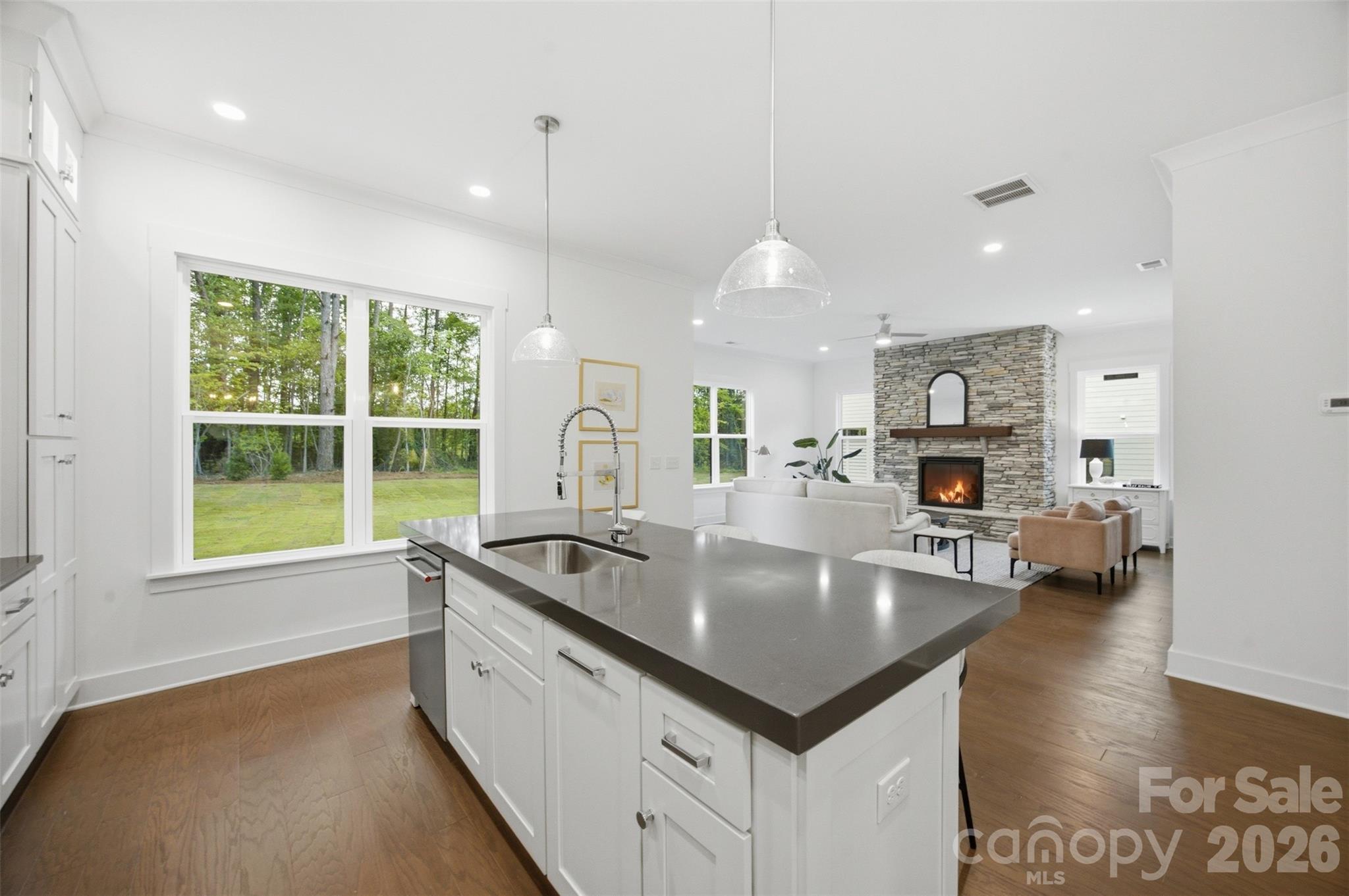205 Parkdale Drive Property Photo 11