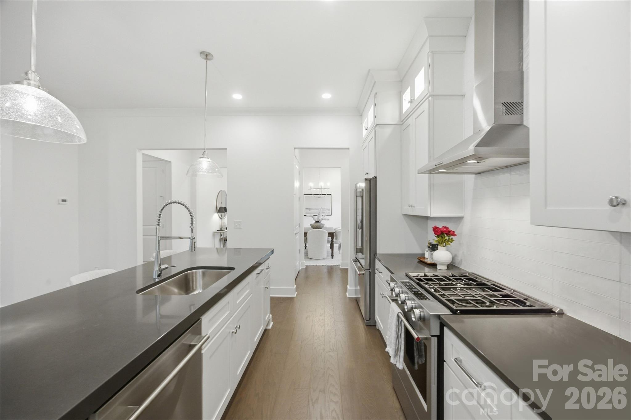 205 Parkdale Drive Property Photo 14
