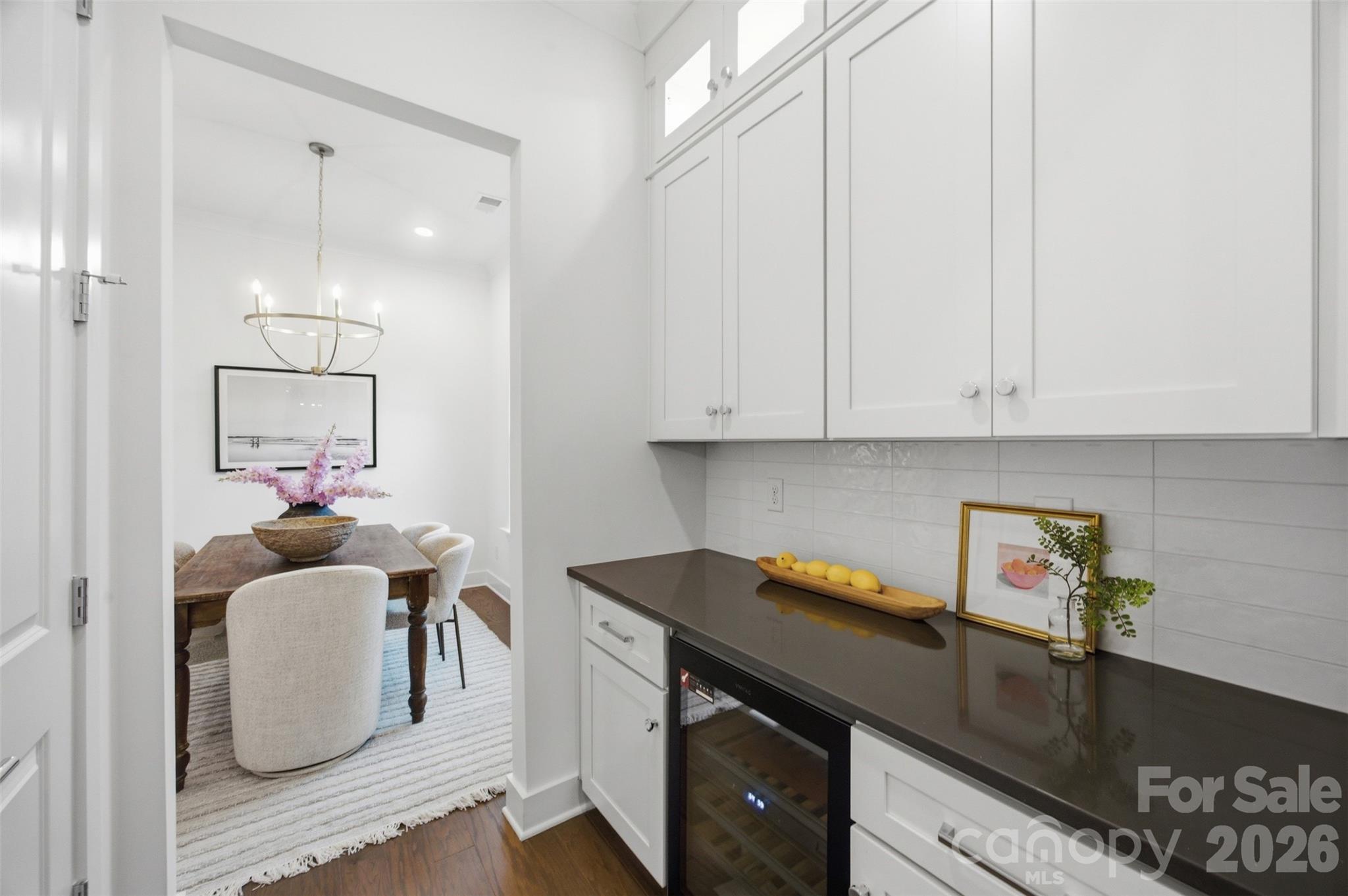 205 Parkdale Drive Property Photo 16