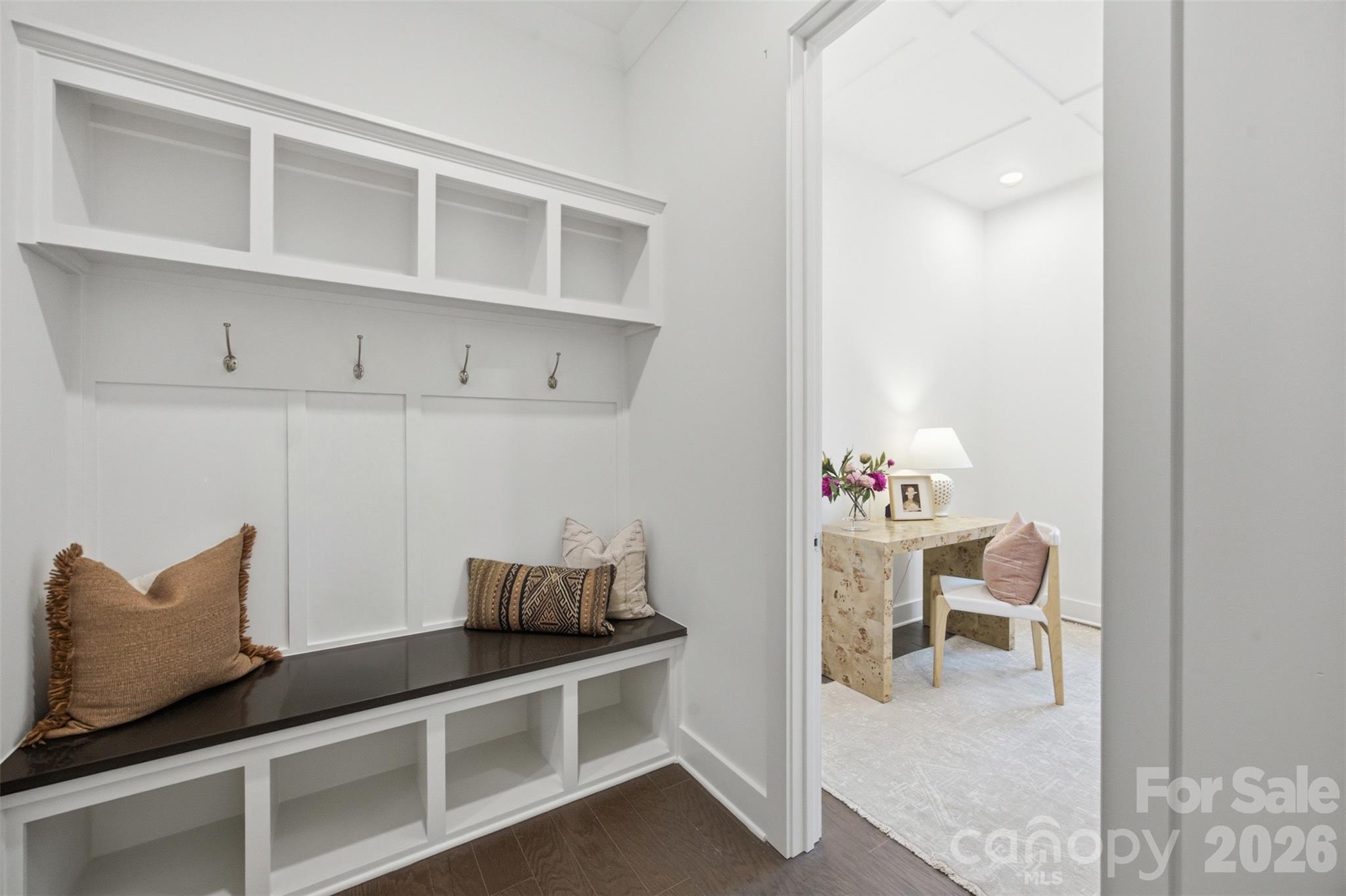 205 Parkdale Drive Property Photo 17