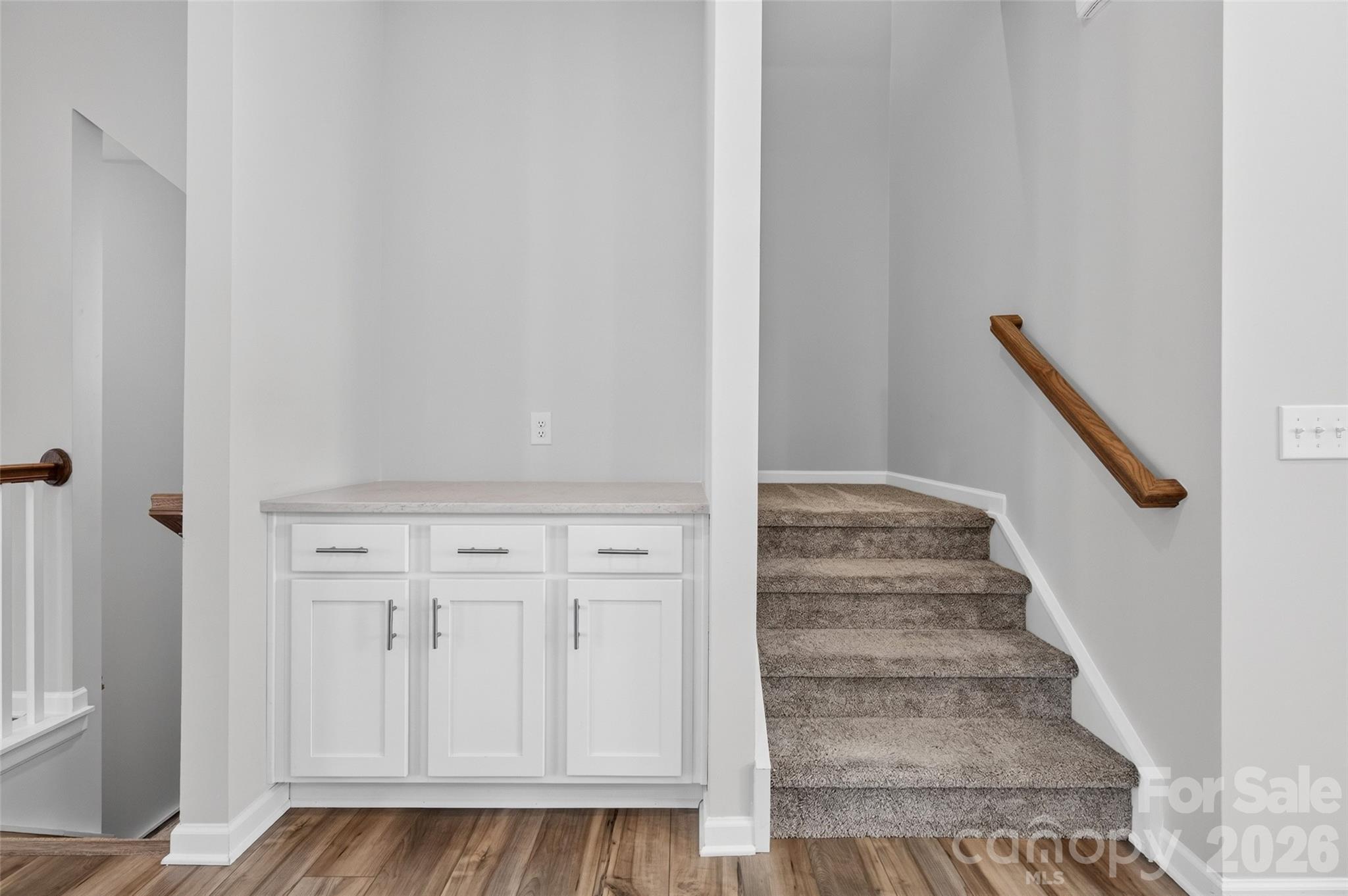 6981 Waterstone Drive Property Photo 15