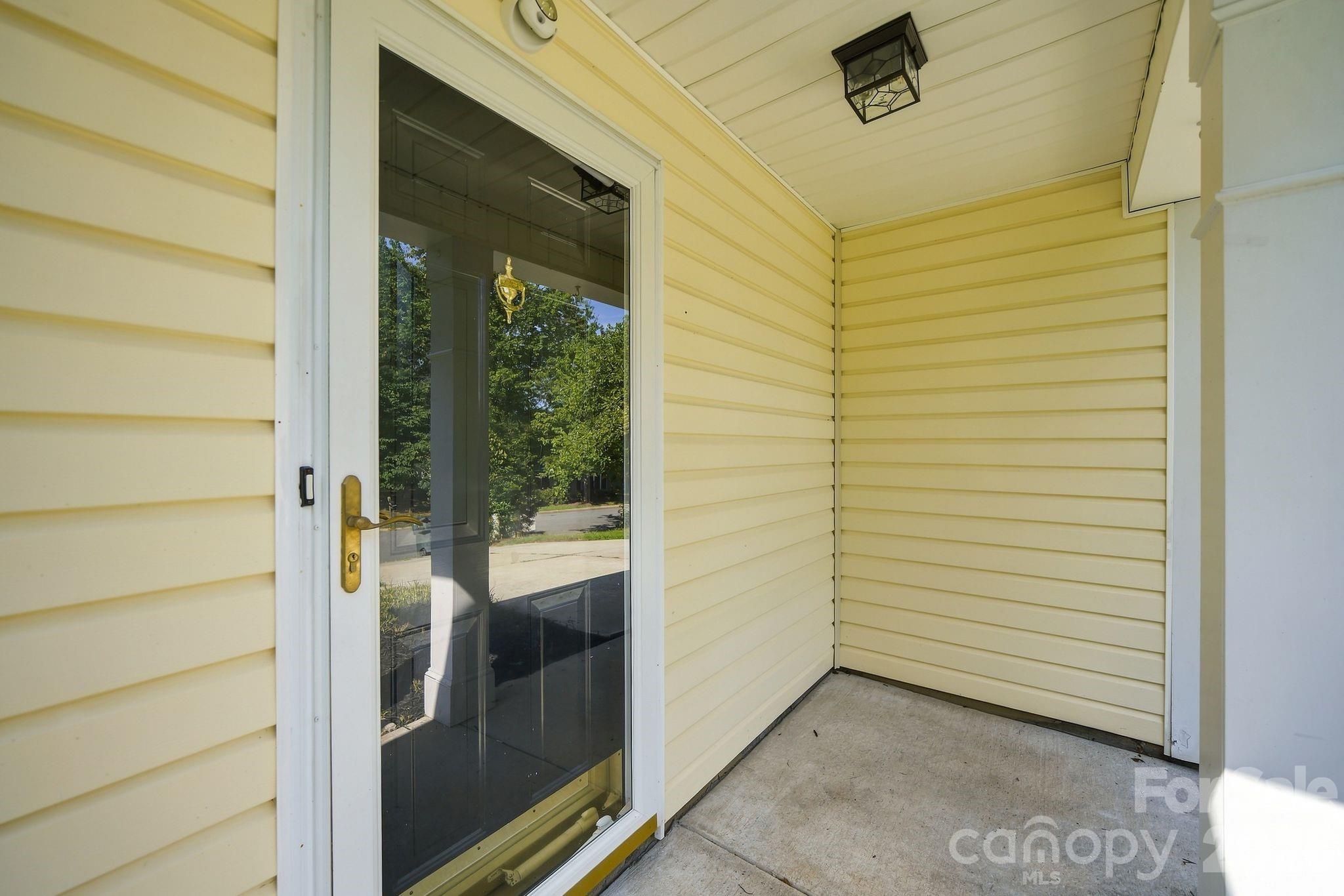 3058 Champion Lane Property Photo 3