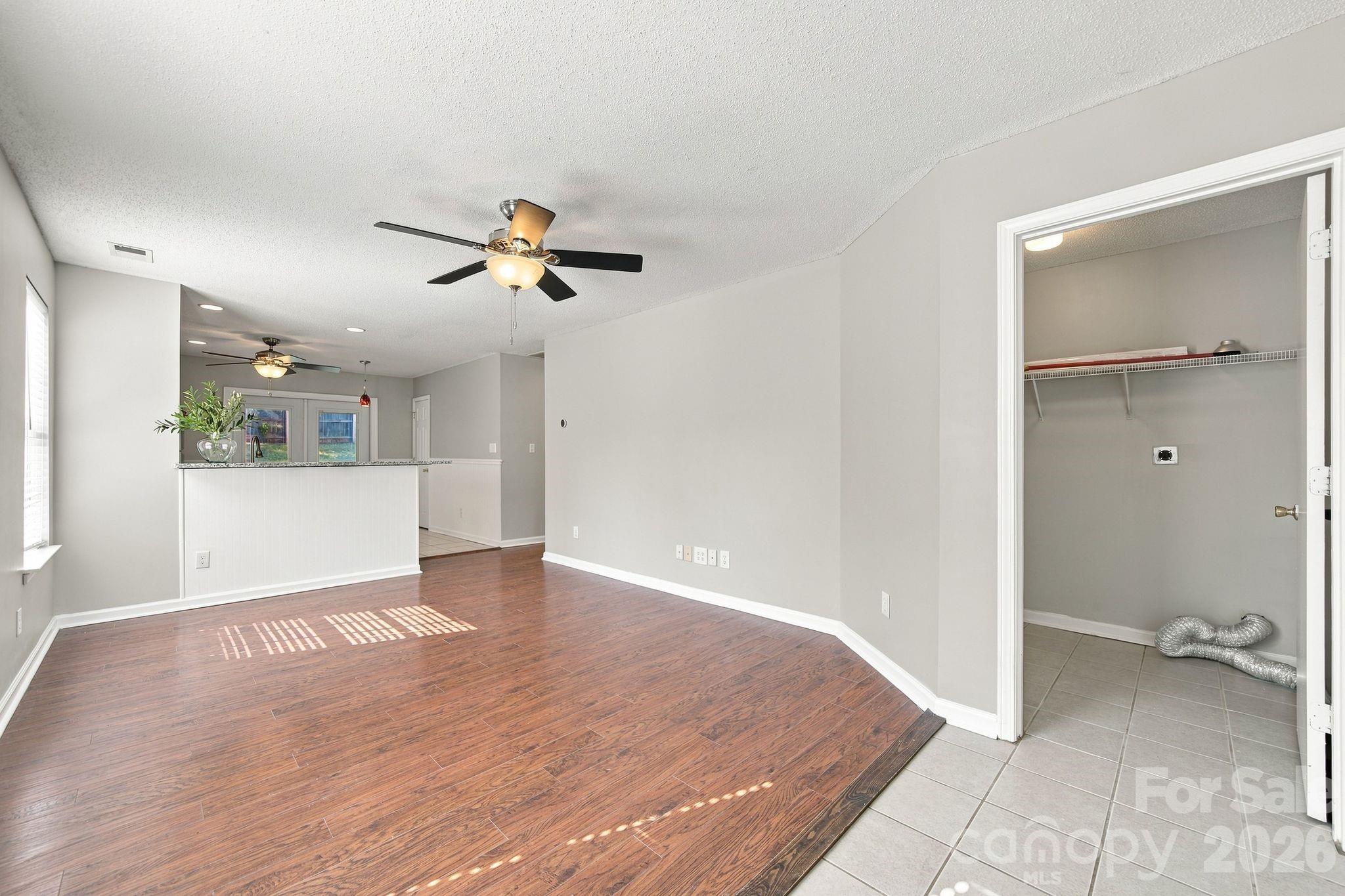 3058 Champion Lane Property Photo 6