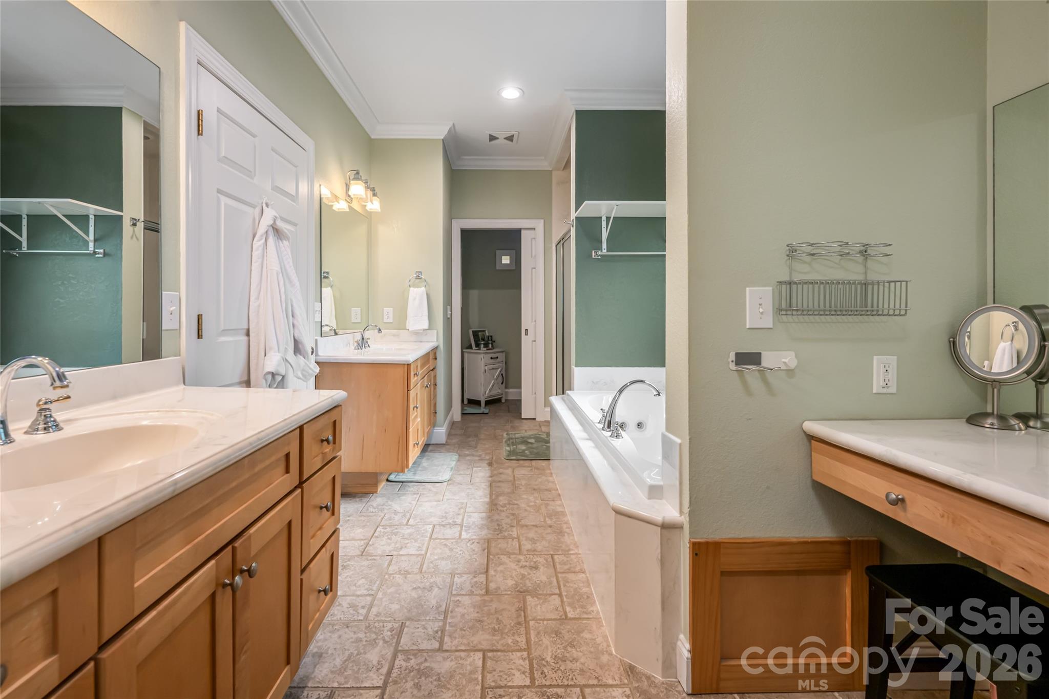 36 Snowshoe Drive Property Photo 25